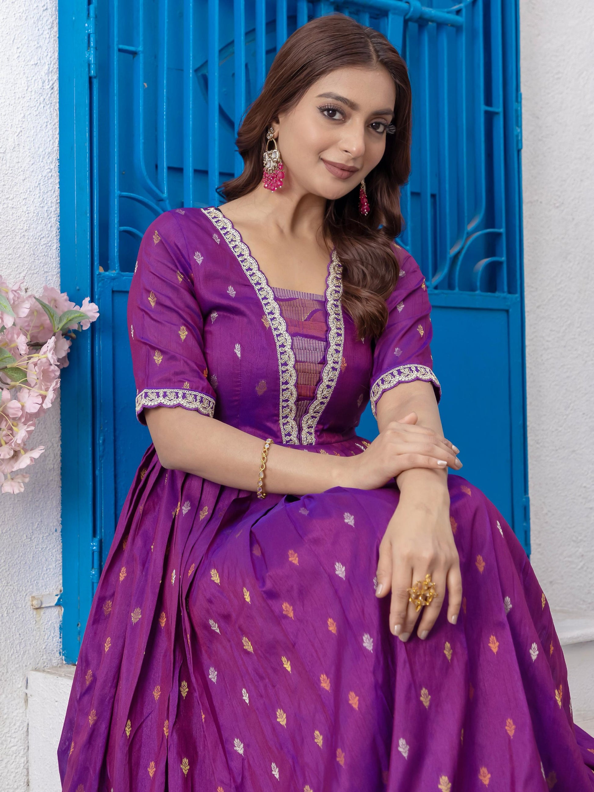 Magnetic Purple Zari Weaving Silk Traditional Gown