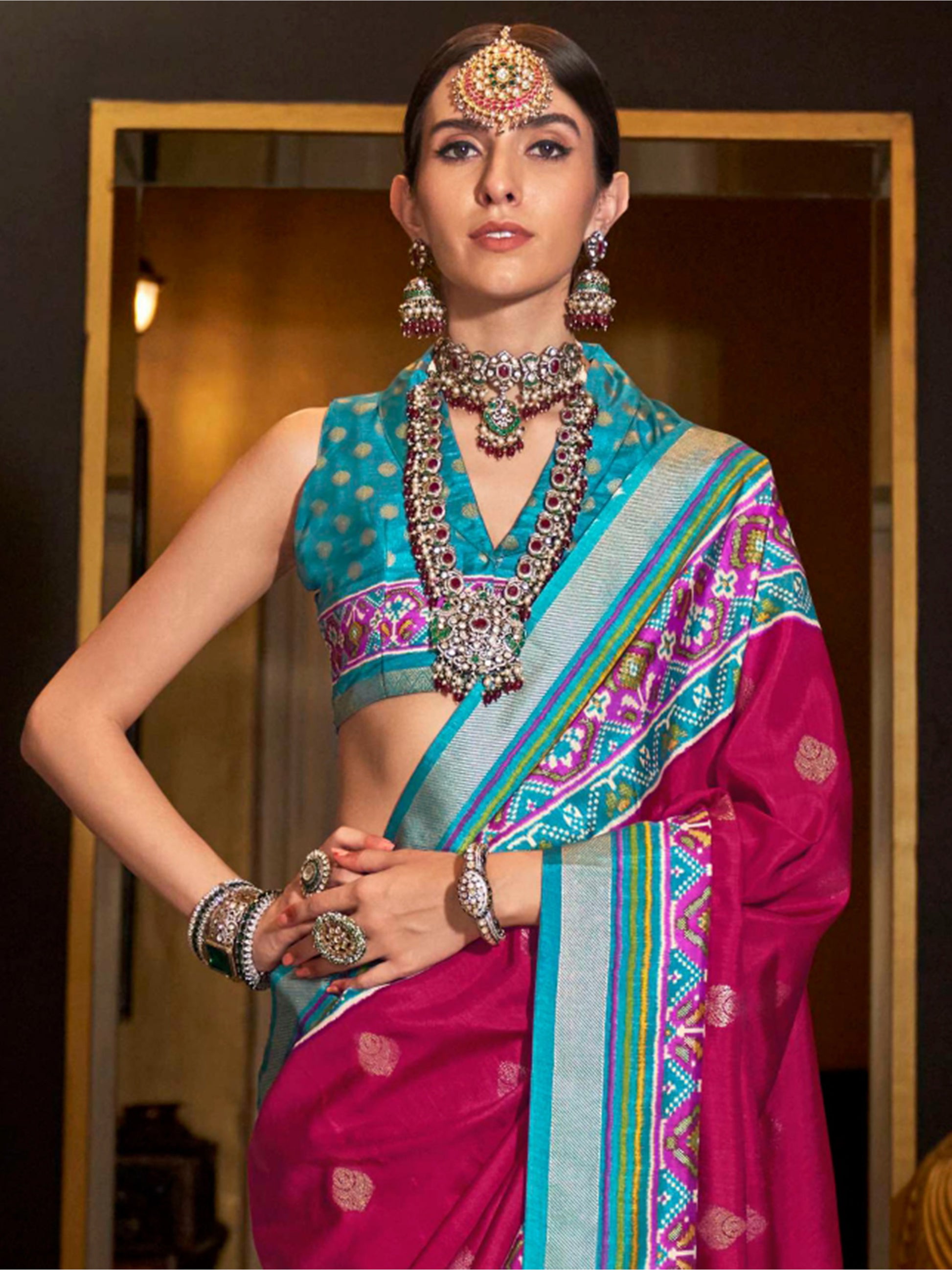Stunning Dark Pink Patola Printed Silk Traditional Saree With Blouse