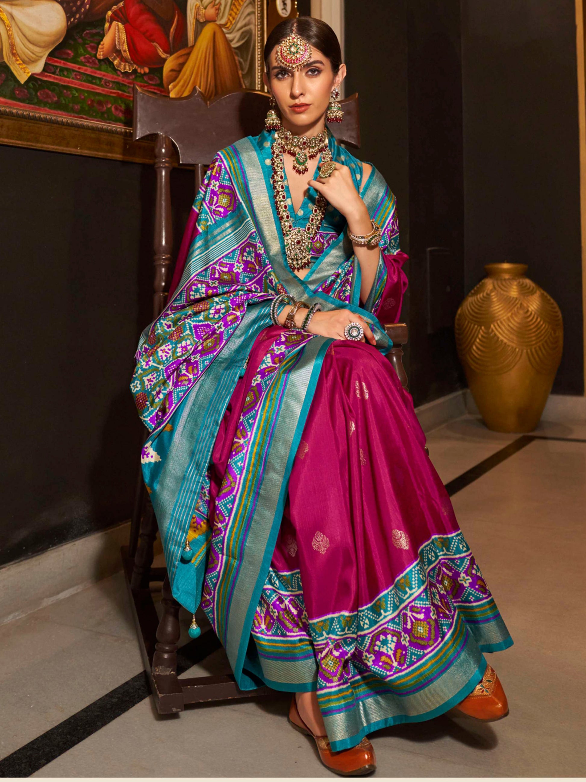 Stunning Dark Pink Patola Printed Silk Traditional Saree With Blouse