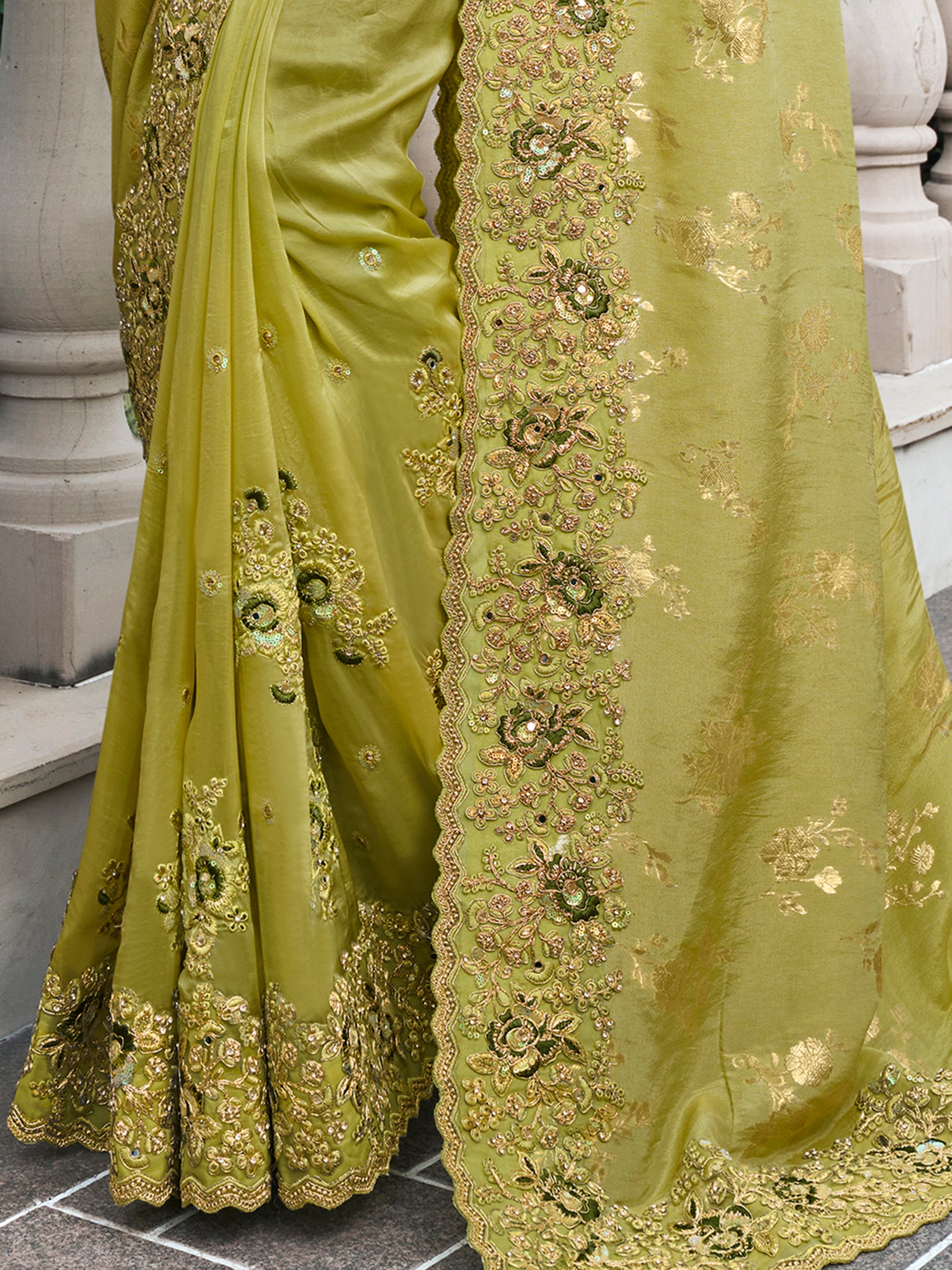 Precious Green Zari Weaving Organza Silk Saree With Blouse