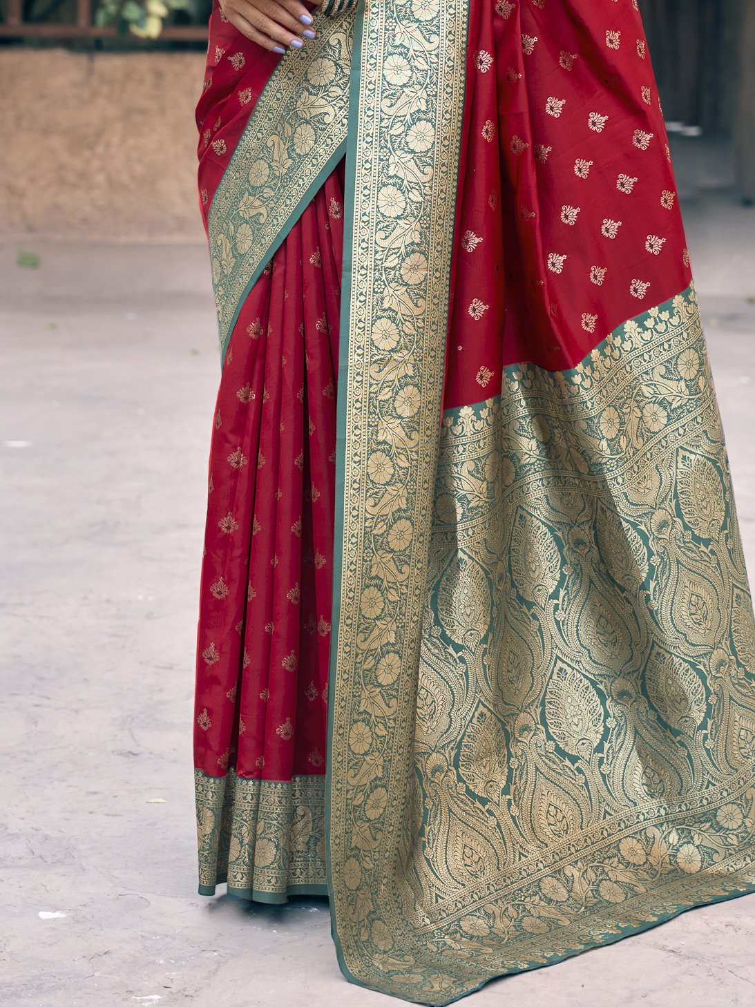 Lovely Red Zari Weaving Silk Wedding Wear Saree With Blouse