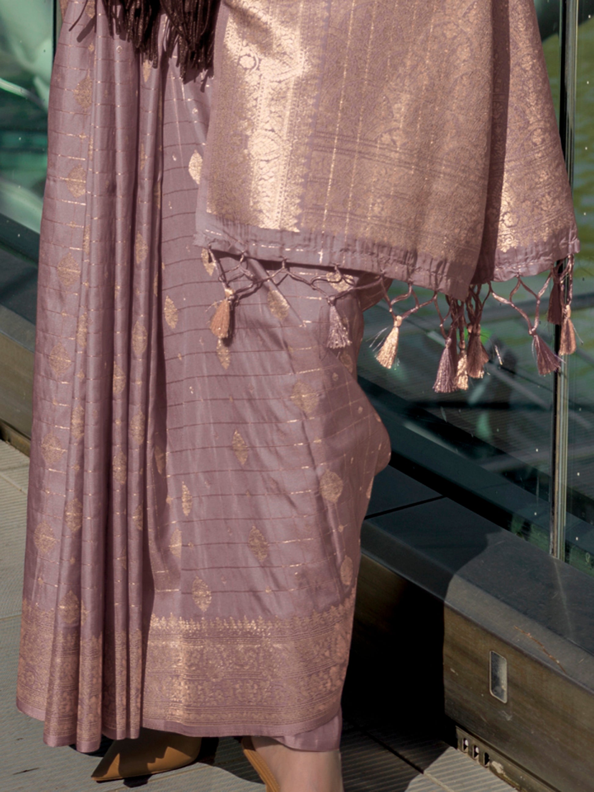 Stunning Dusty Purple Zari Weaving Silk Event Wear Saree With Blouse