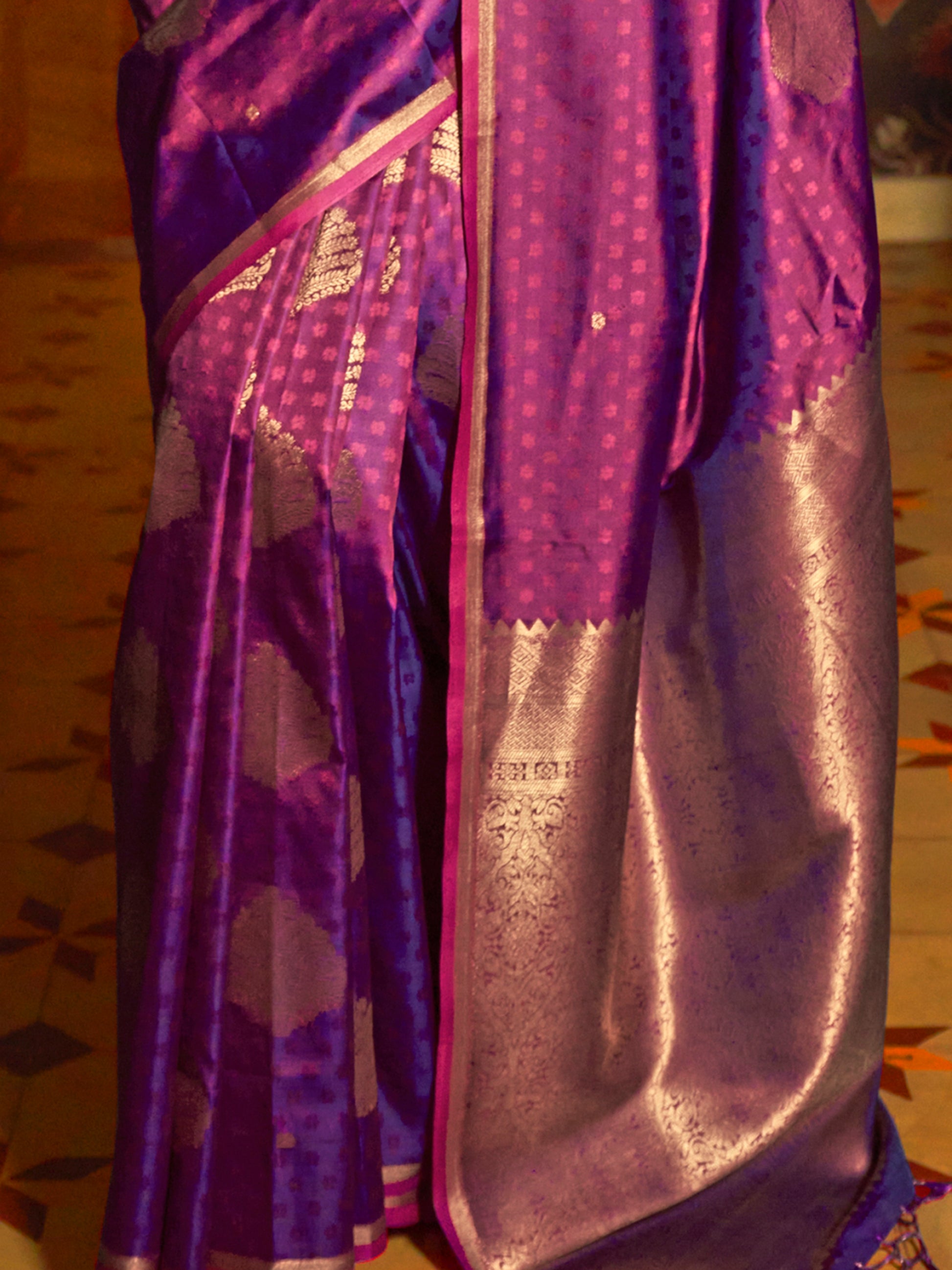 Glamorous Purple Zari Weaving Silk Traditional Saree With Blouse