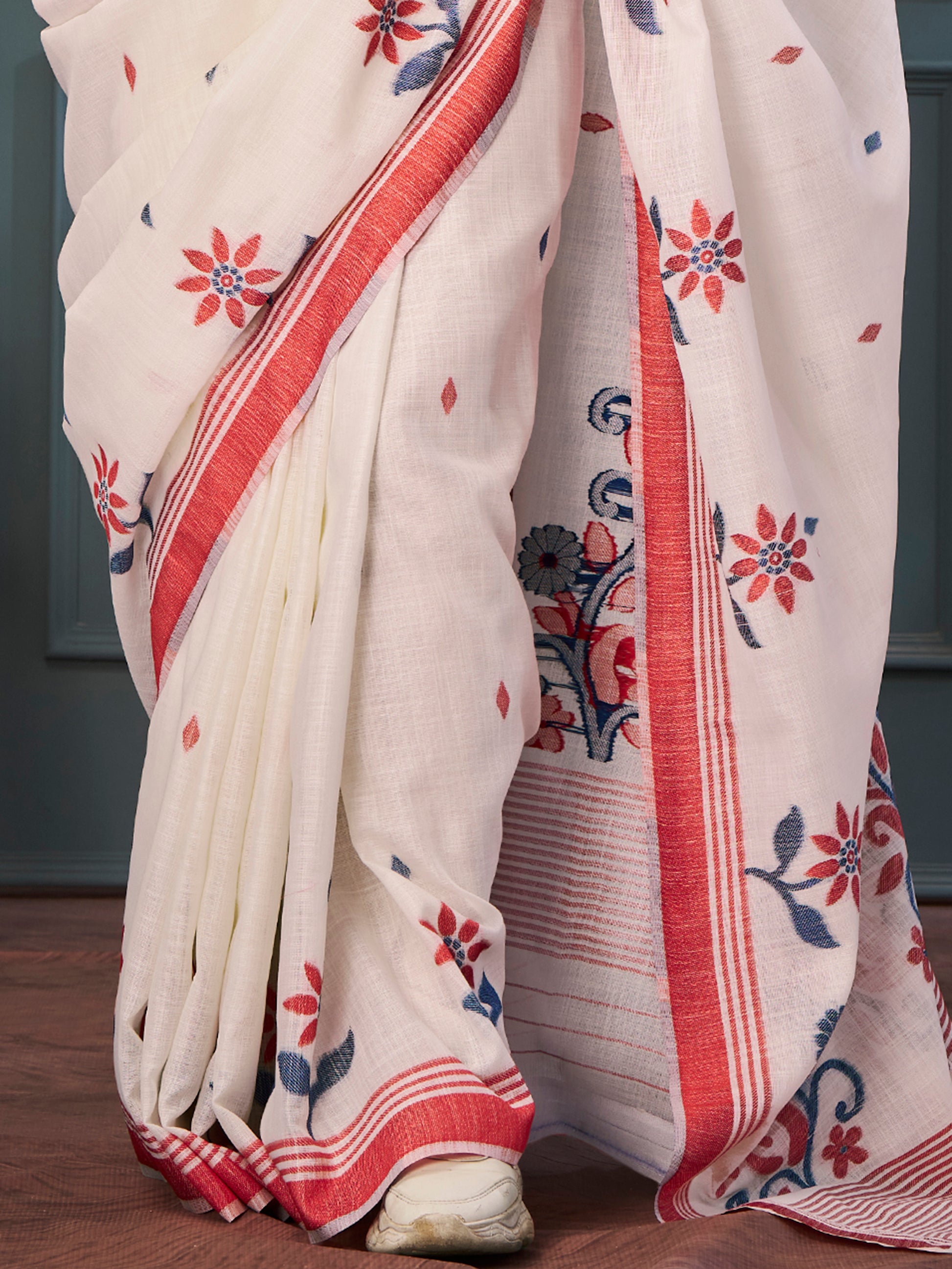 Adorable Off-White Weaving Linen Traditional Saree With Blouse