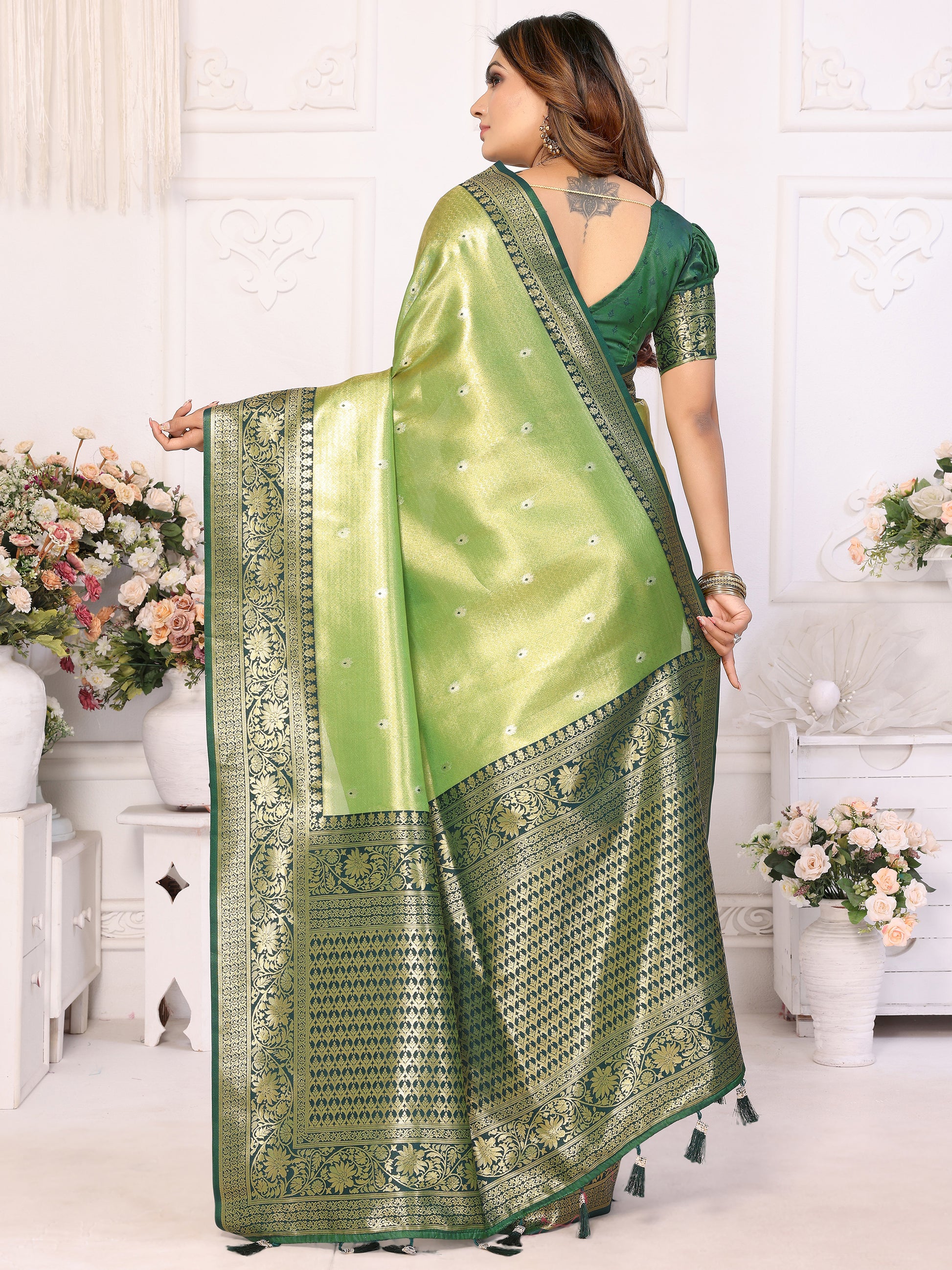 Bewitching Green Zari Weaving Banarasi Silk Evening Wear Saree