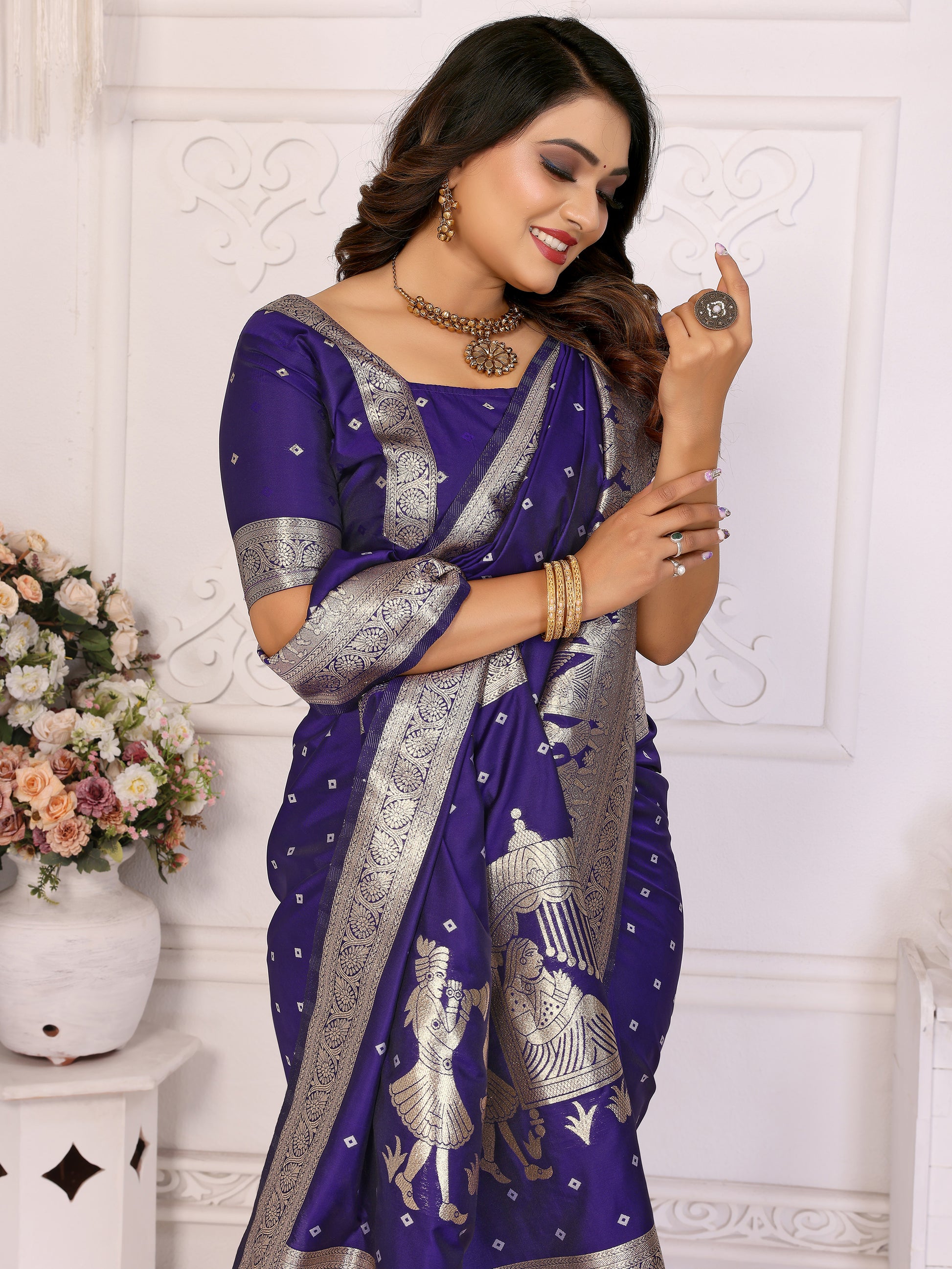 Adorable Violet Zari Weaving Kochi Silk Event Wear Saree With Blouse