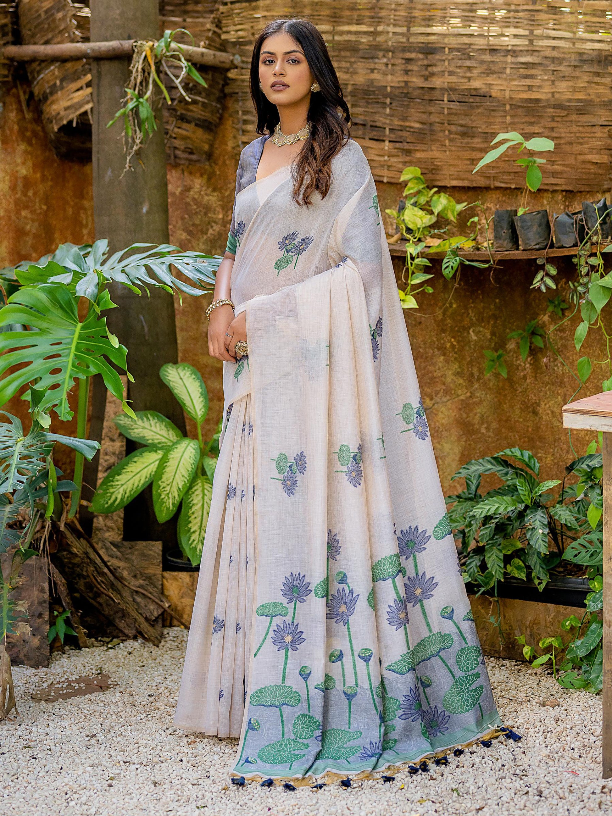 Gorgeous Off-White Floral Weaving Printed Cotton Saree With Blouse