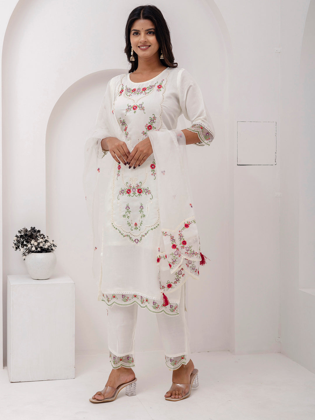 Magnetic White Floral Embroidered Viscose Silk Pant Suit With Dupatta