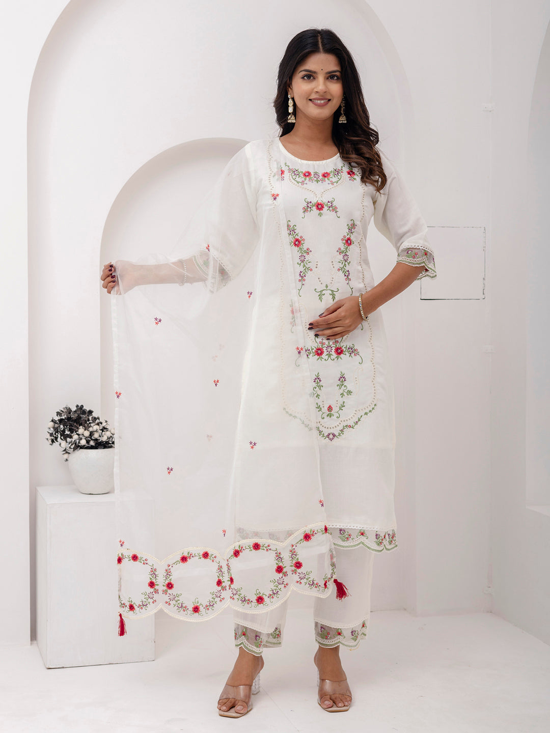 Magnetic White Floral Embroidered Viscose Silk Pant Suit With Dupatta