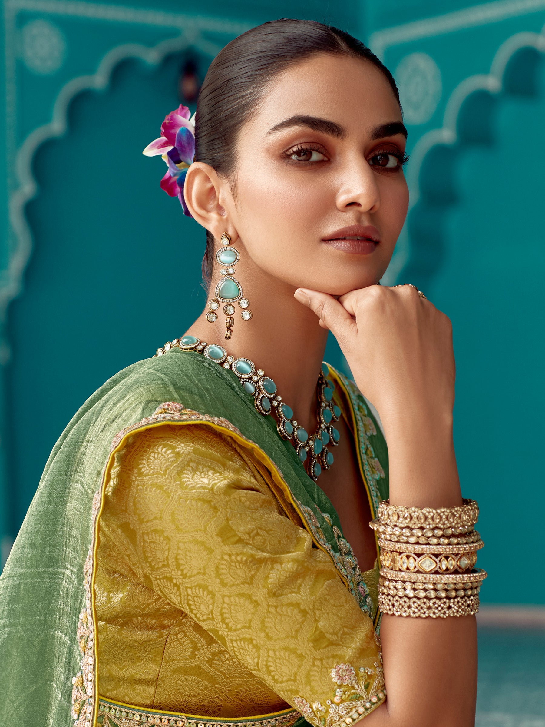 Bewitching Pista Green Thread Bordered Tissue Silk Traditional Saree
