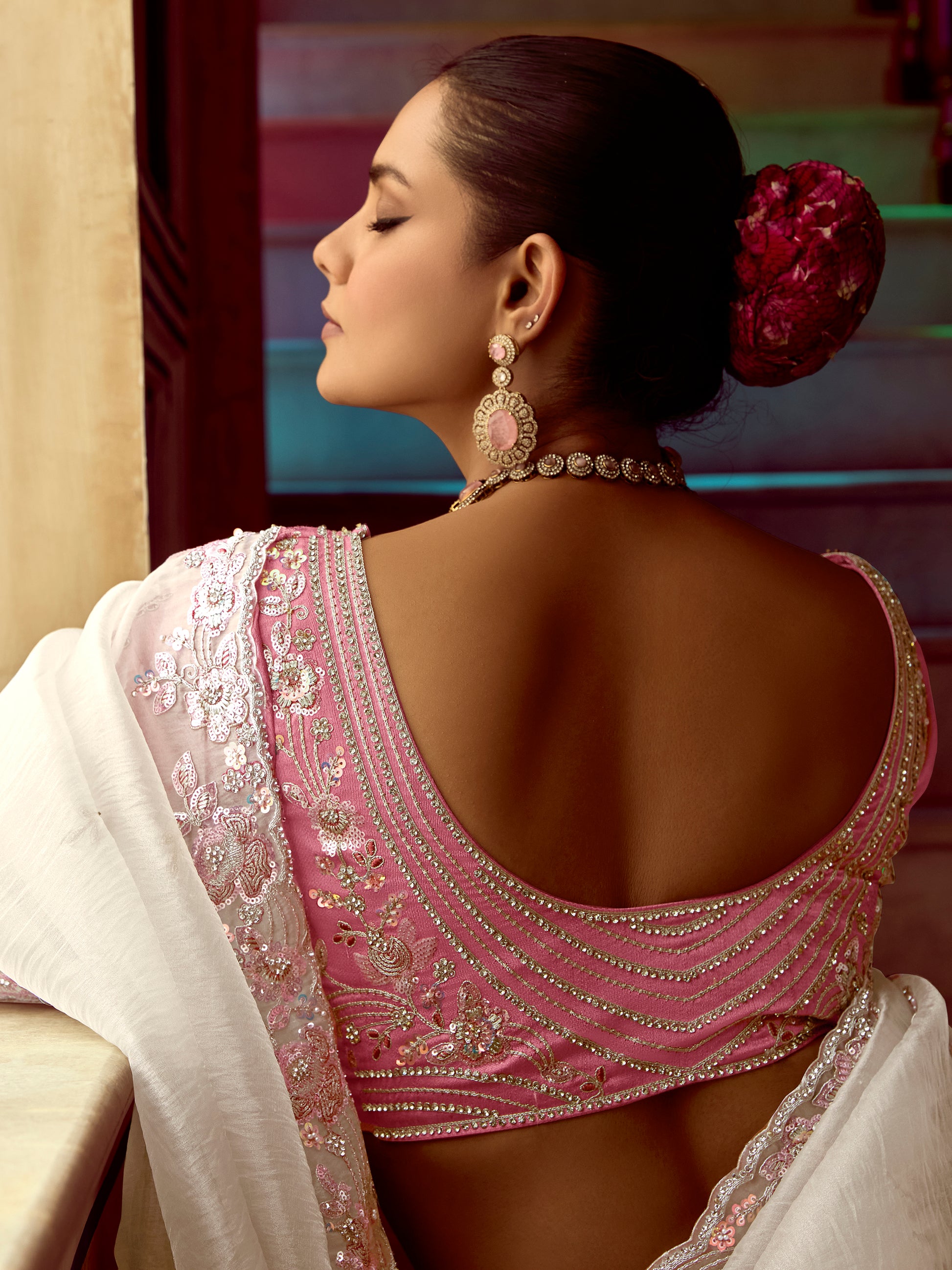 Gorgeous White Heavy Bordered Organza Silk Saree With Blouse