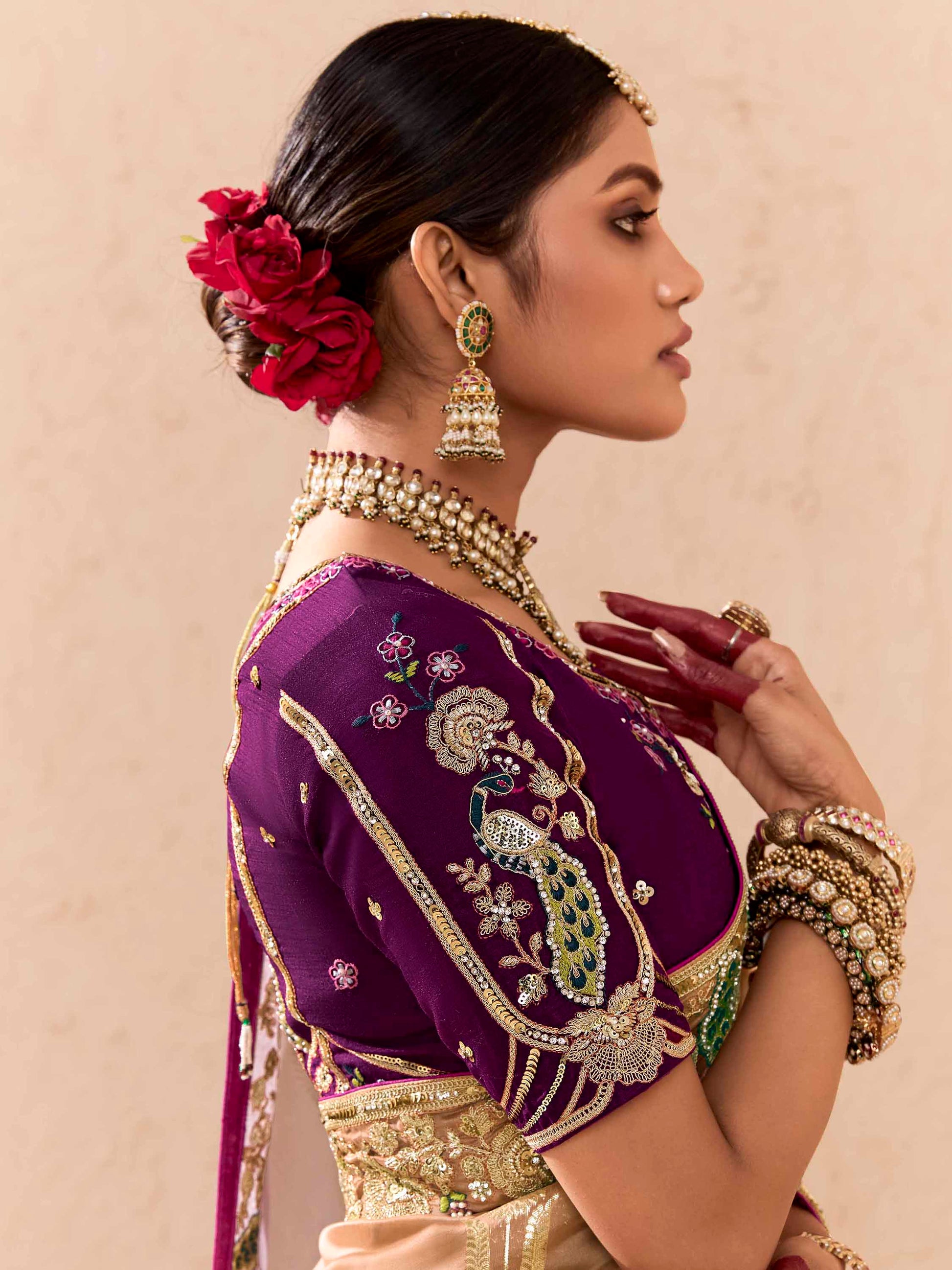 Tantalizing Ivory Thread Embroidered Viscose Bridal Wear Saree