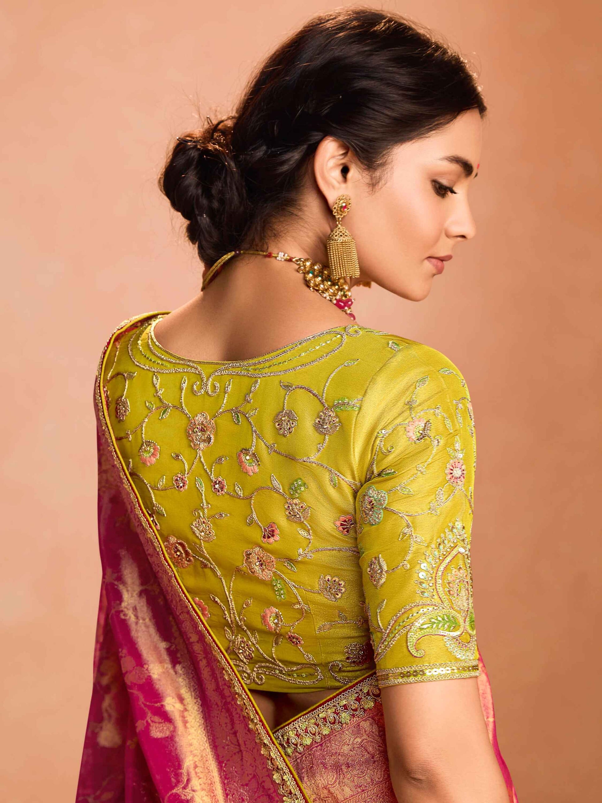 Incredible Red Zari Weaving Silk Wedding Wear Saree With Blouse