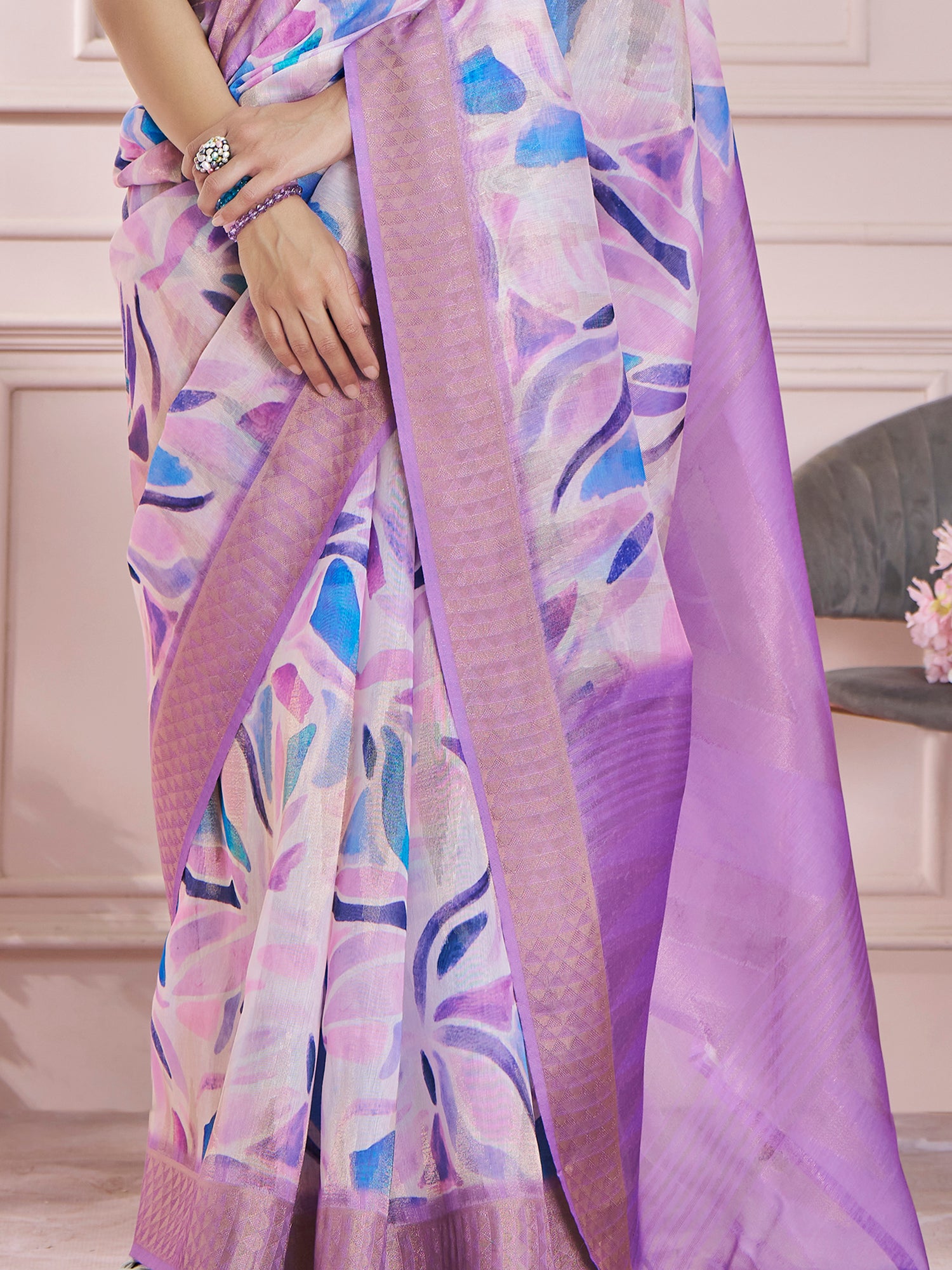 Bewitching Lavender Digital Printed Silk Casual Wear Saree With Blouse