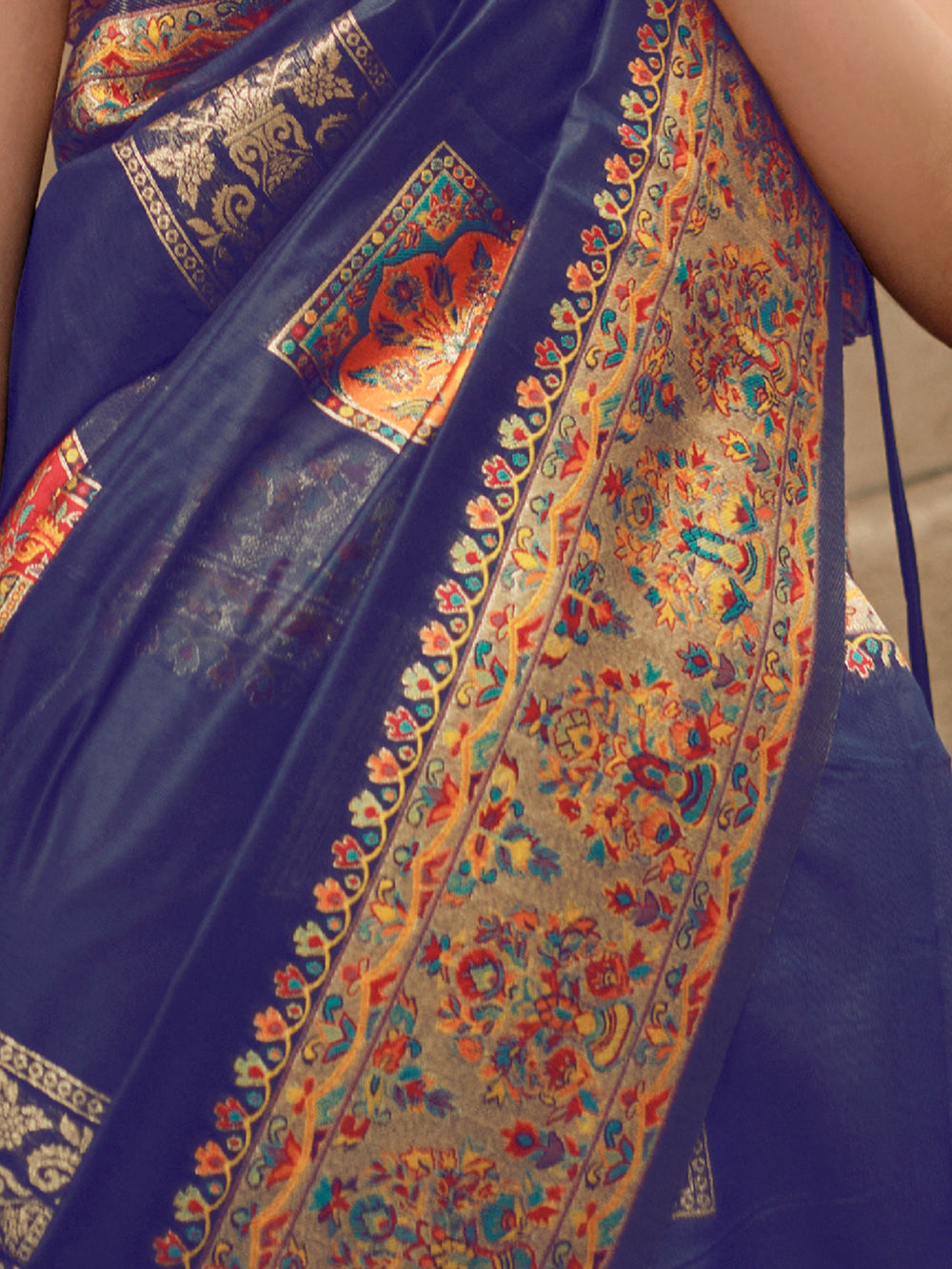 Exquisite Blue Zari Weaving Silk Wedding Wear Saree With Blouse