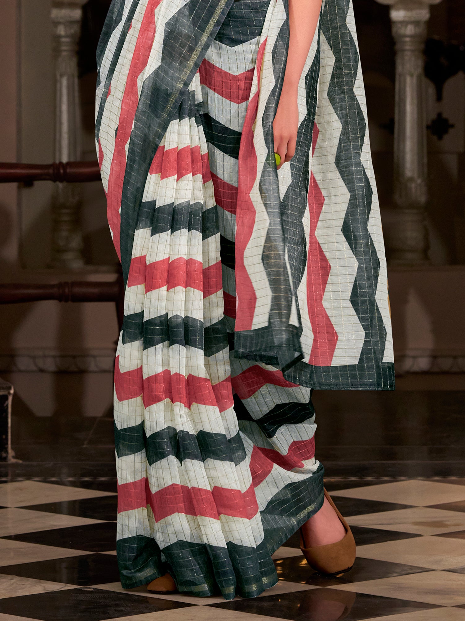 Attractive Grey Printed Cotton Casual Wear Saree With Blouse