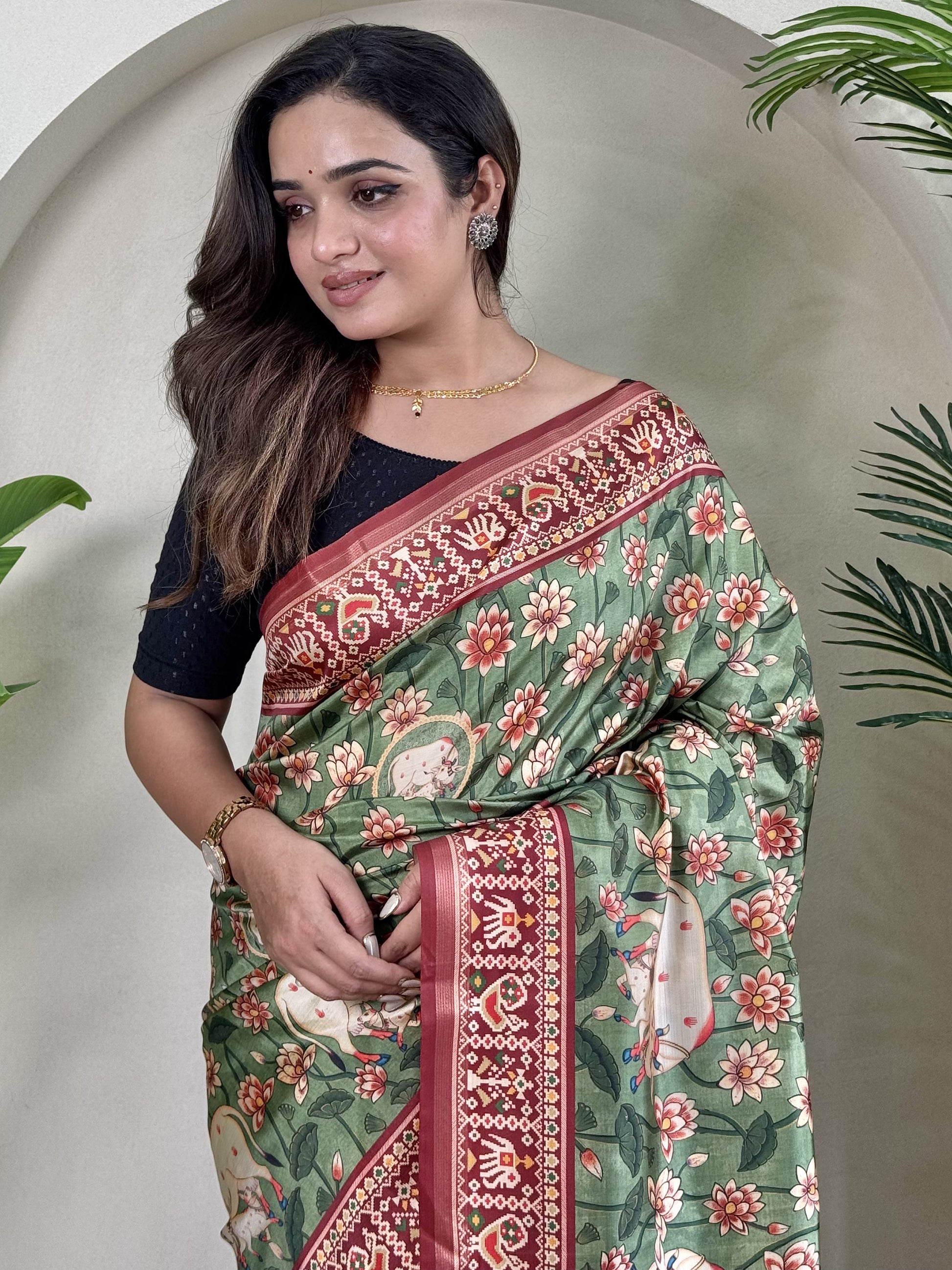 Astonishing Green Pichwai Printed Viscose Silk Traditional Saree With Blouse