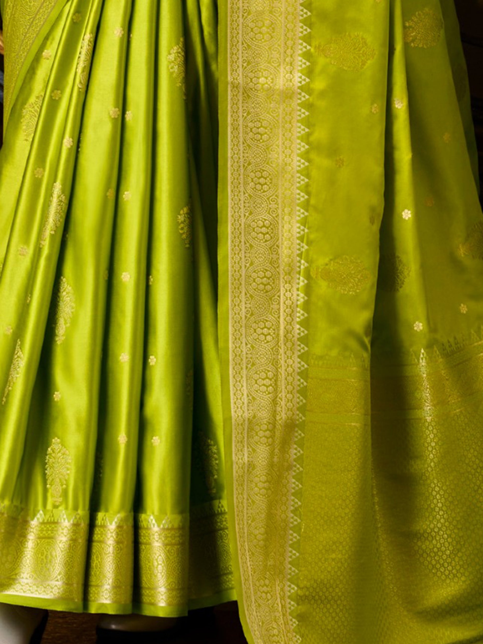 Gorgeous Olive Green Zari Weaving Silk Mehendi Wear Saree With Blouse