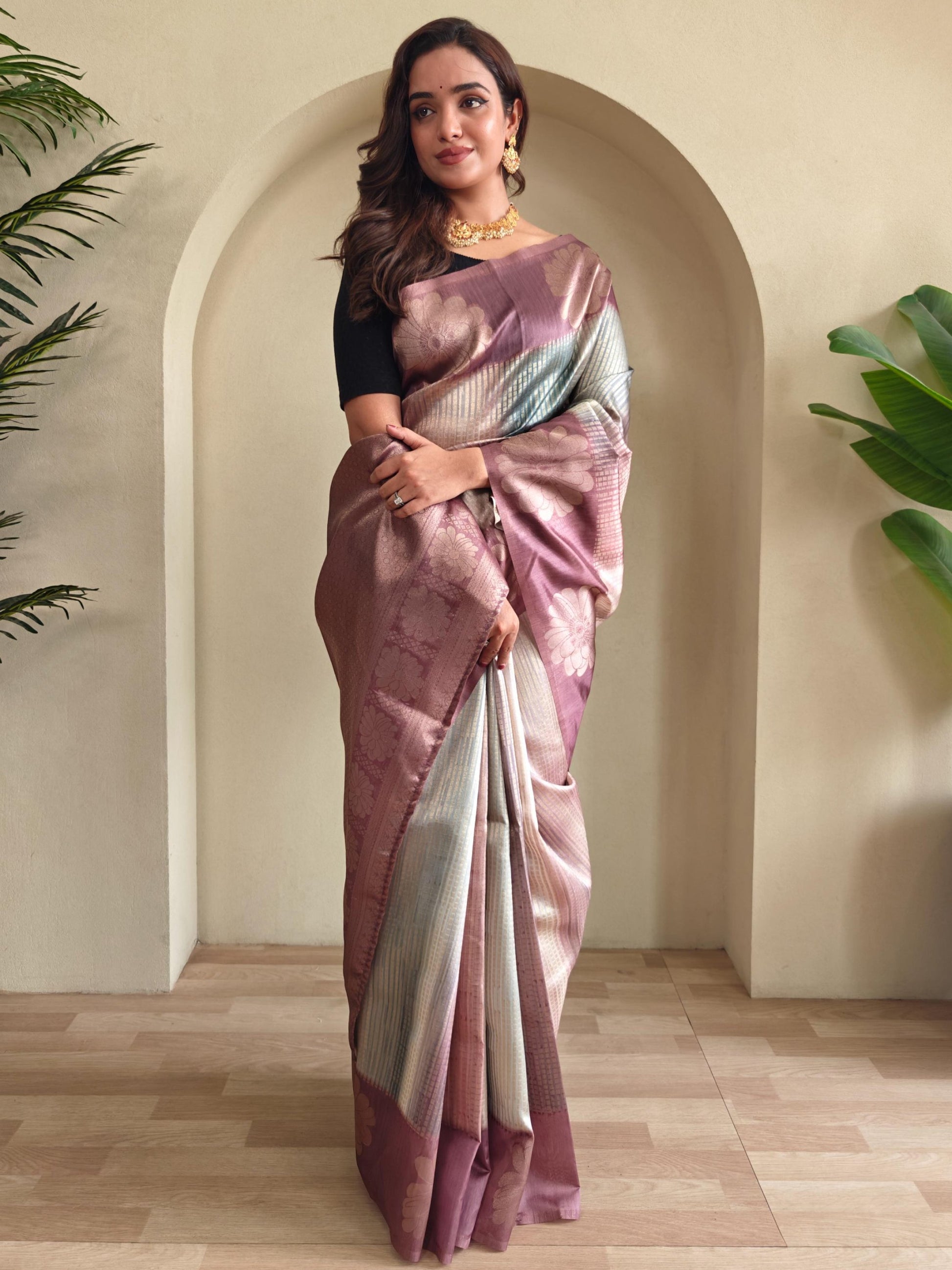 Amazing Lilac Zari Weaving Silk Designer Saree With Blouse