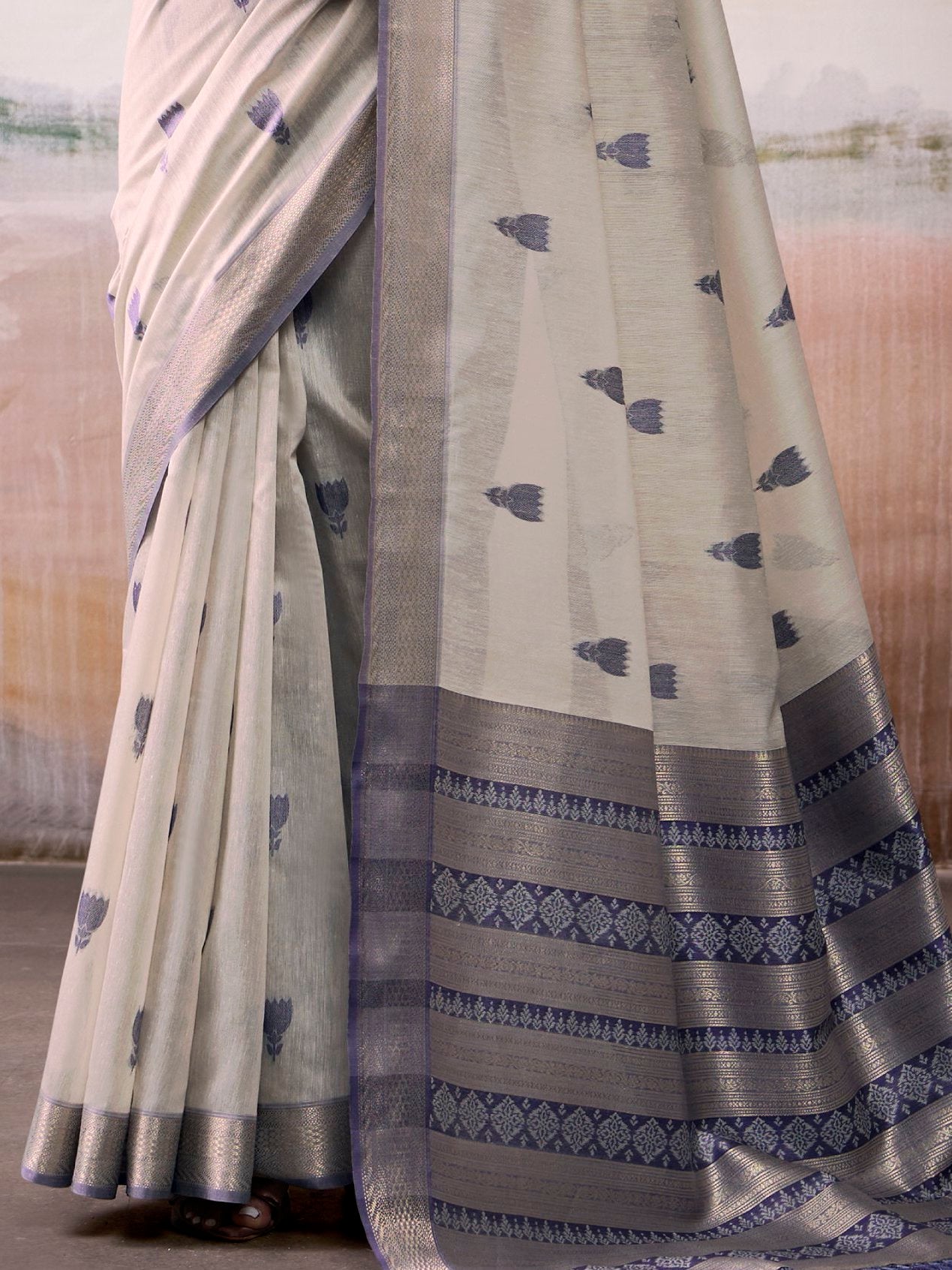 Spectacular Grey Zari Weaving Cotton Traditional Saree With Blouse