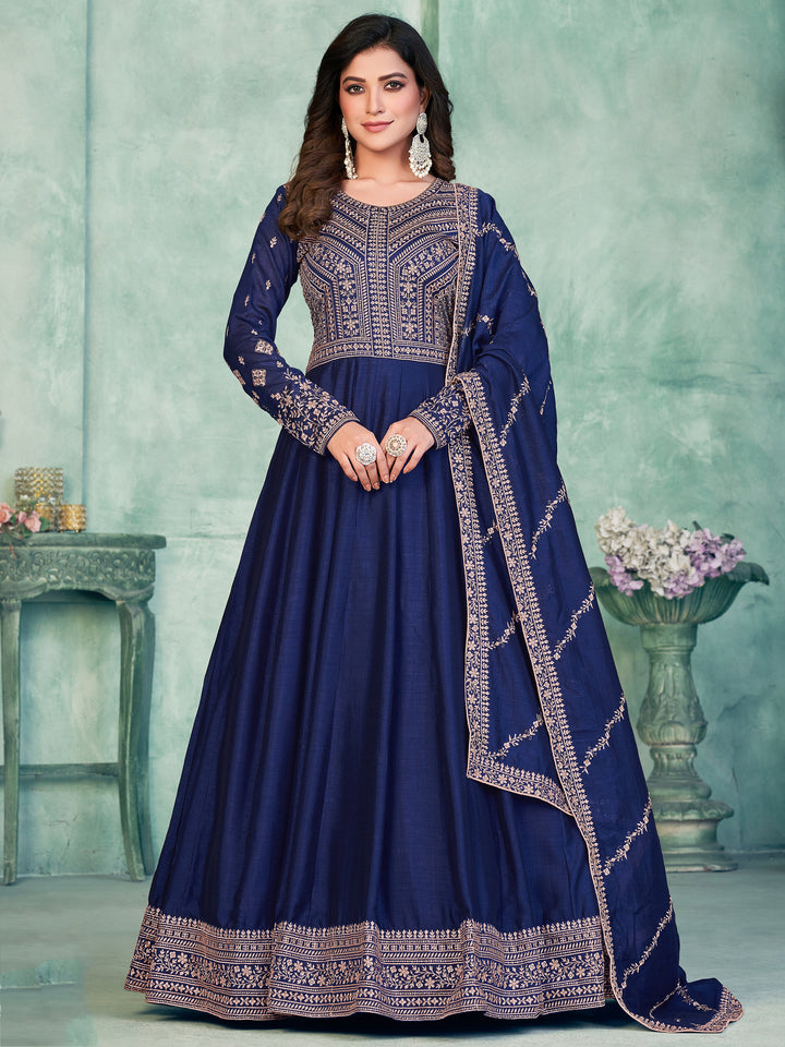 Charming Navy Blue Sequins Silk Engagement Wear Gown