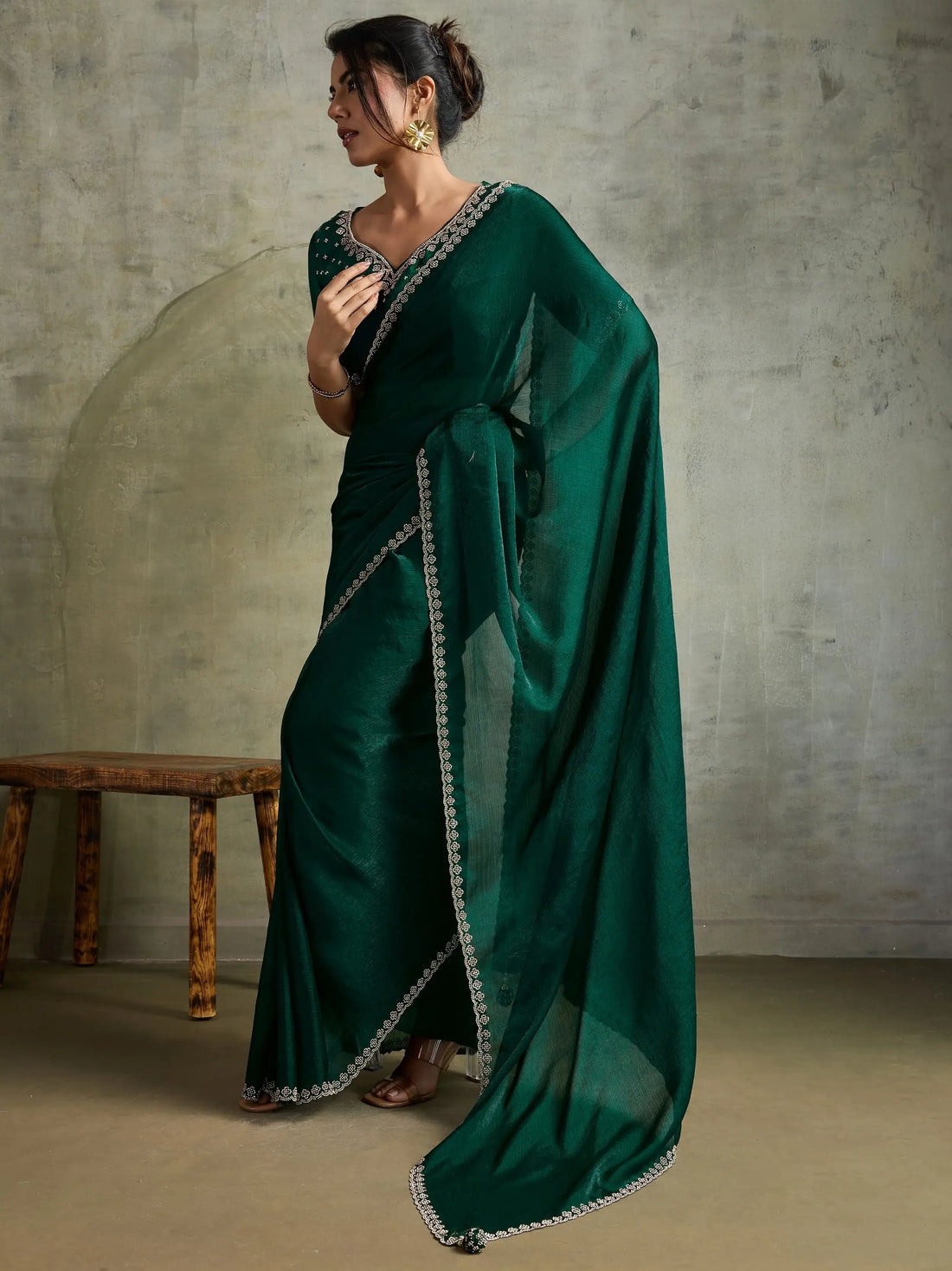 Rich Bottle Green Jarkan Border Work Chiffon Mehendi Wear Saree With Blouse