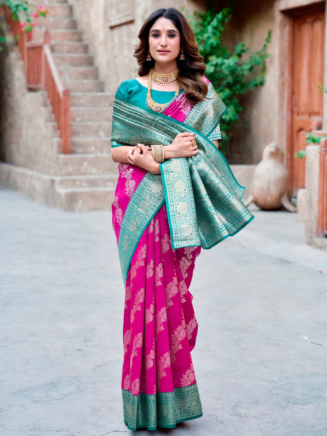 Enchanting Hot Pink Zari Weaving Silk Traditional Saree With Blouse