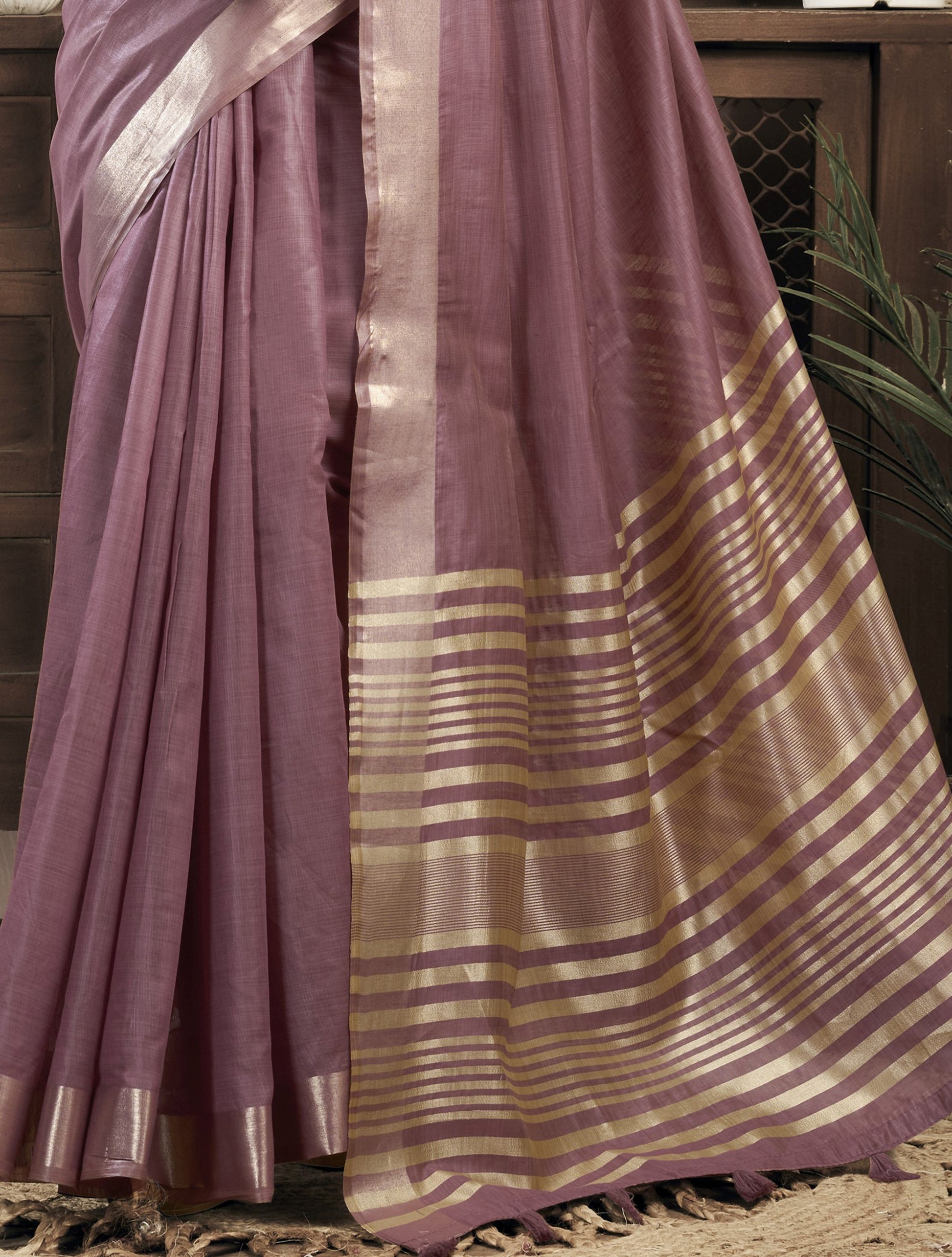 Gorgeous Mauve Pink Zari Weaving Khadi Casual Wear Saree With Blouse