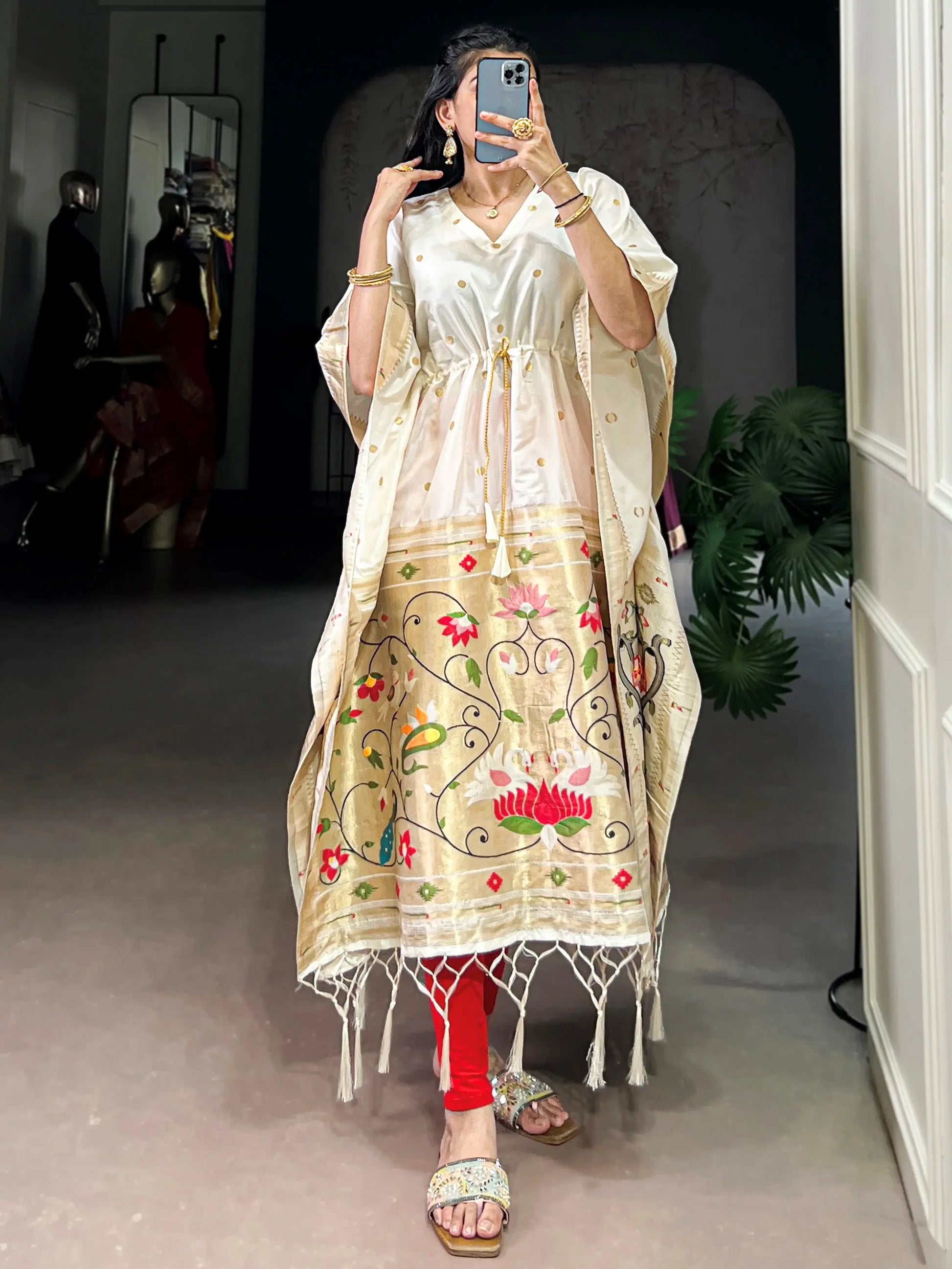 Awesome White Zari Weaving Jacquard Event Wear Kaftan