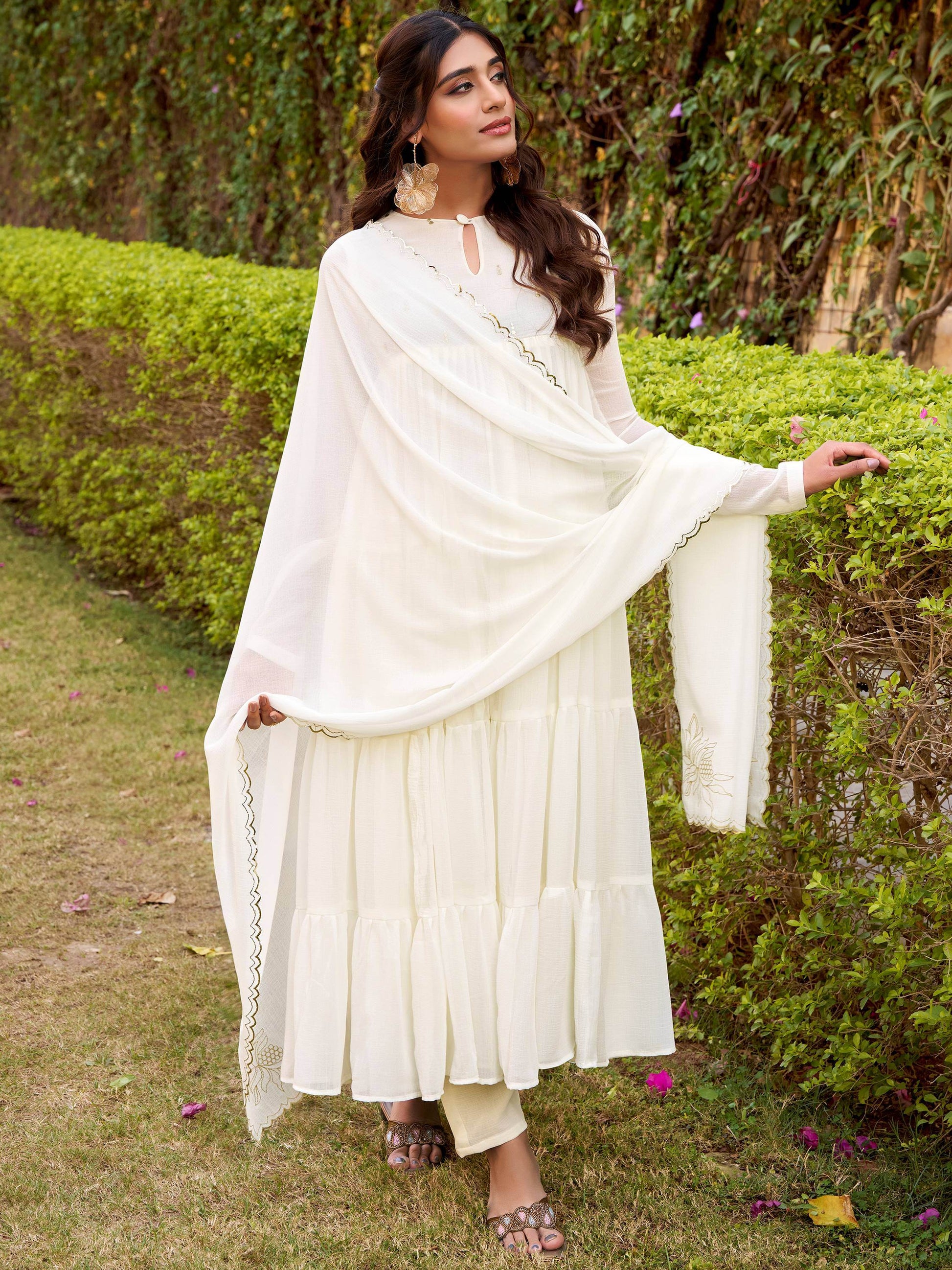 Charming White Foil Work Chiffon Festive Salwar Kameez With Dupatta