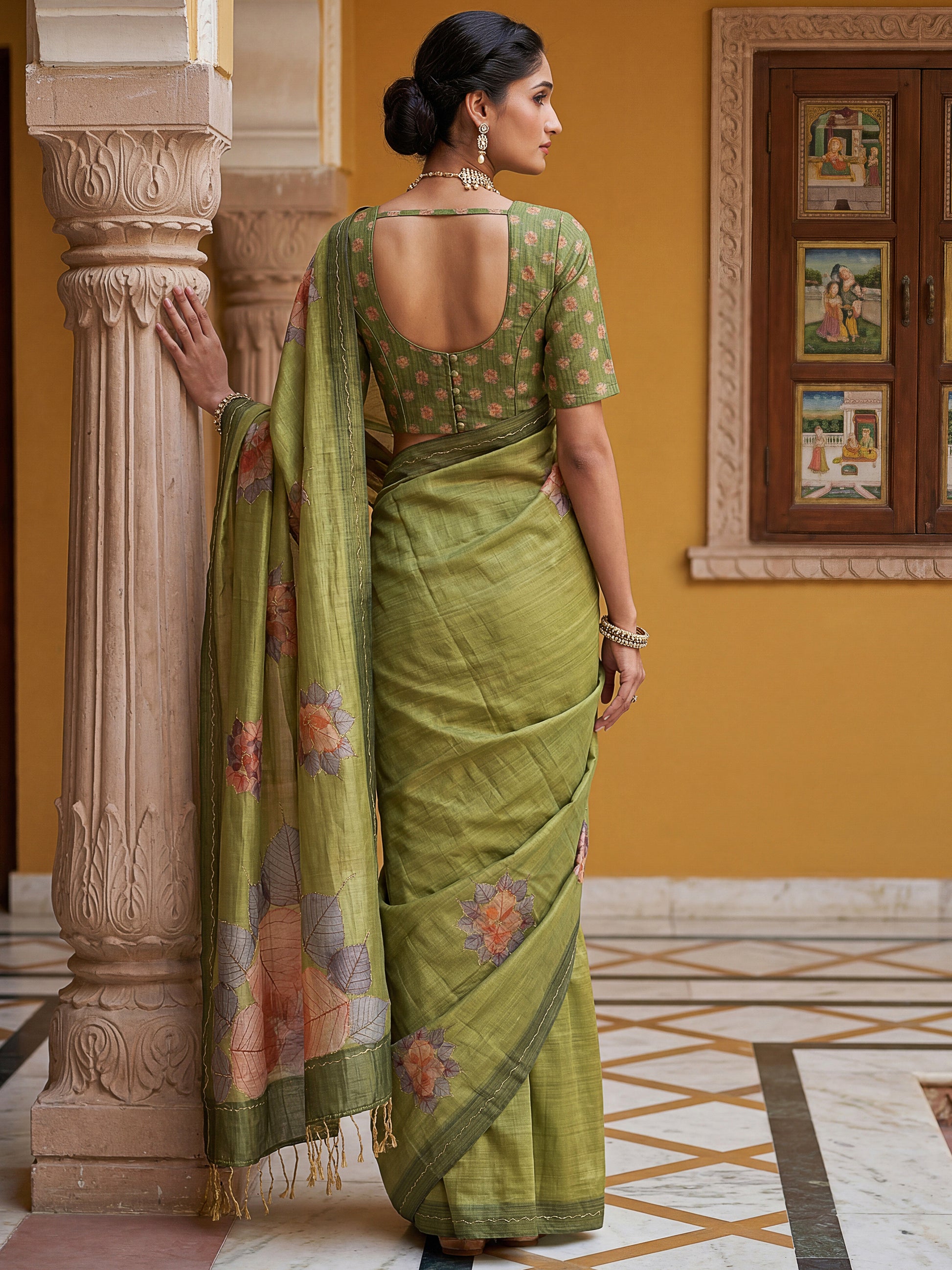 Spectacular Green Floral Printed Silk Traditional Saree With Blouse