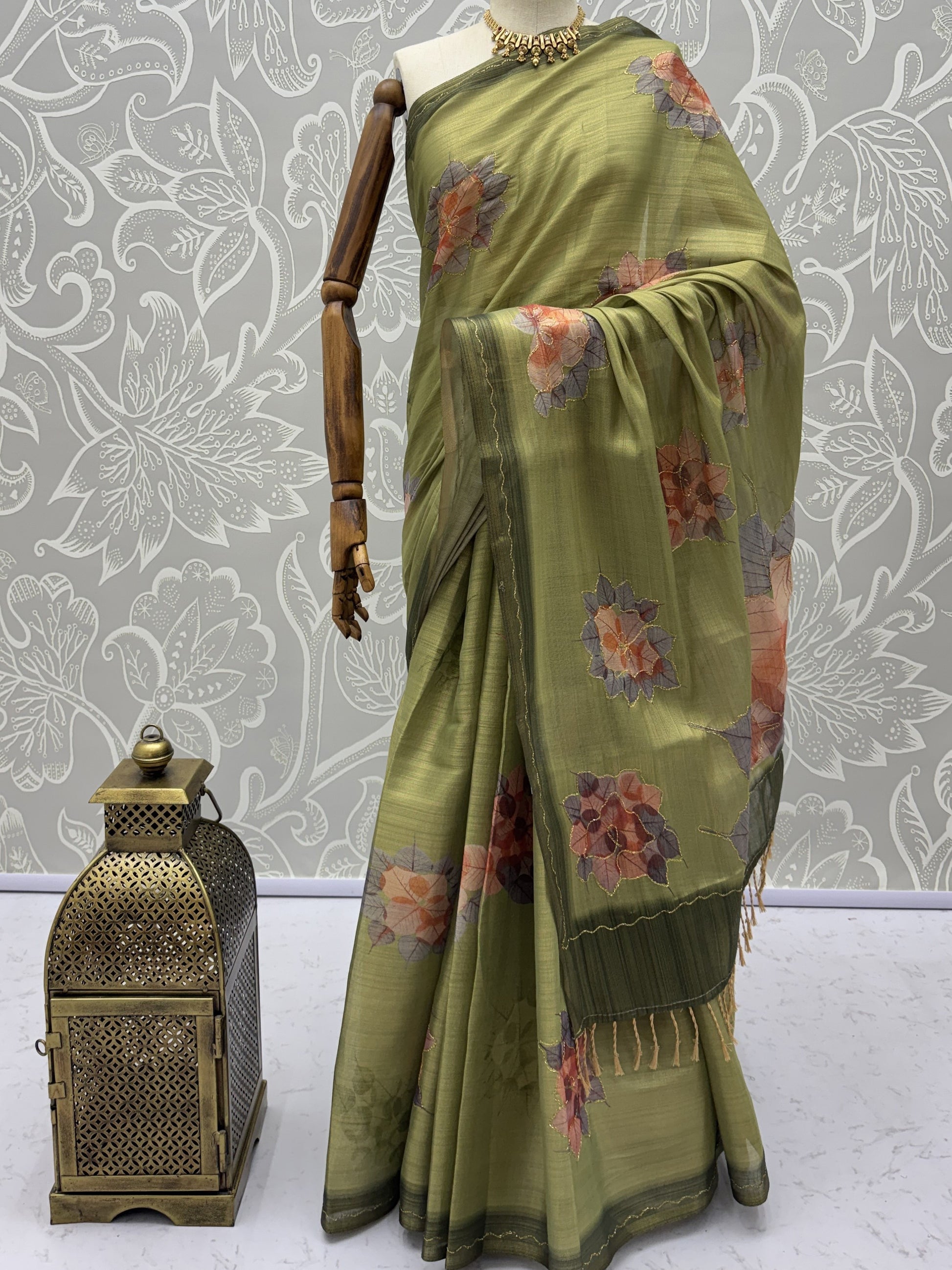 Spectacular Green Floral Printed Silk Traditional Saree With Blouse