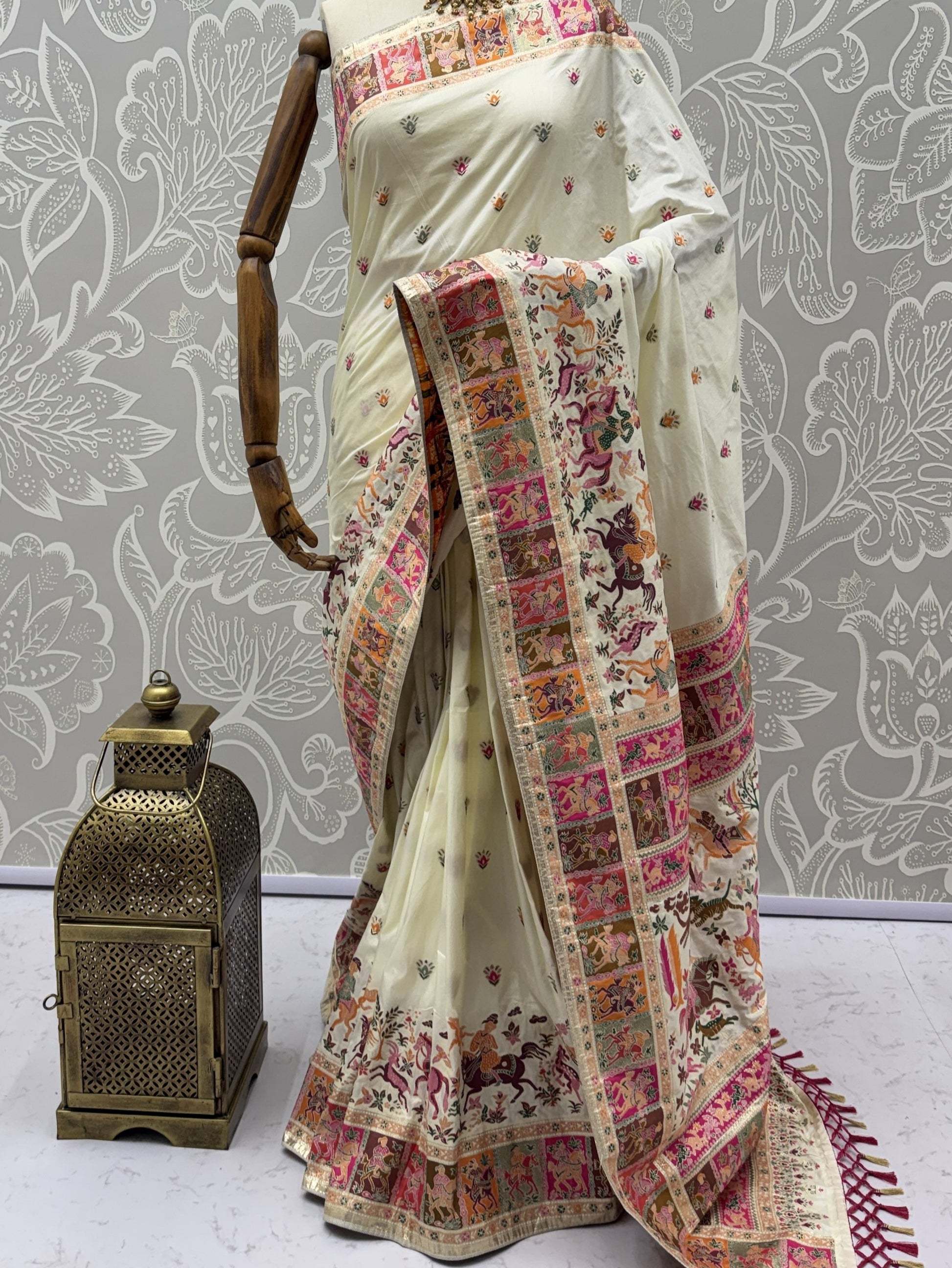 Awesome Off- White Zari Weaving Silk Wedding Wear Saree With Blouse
