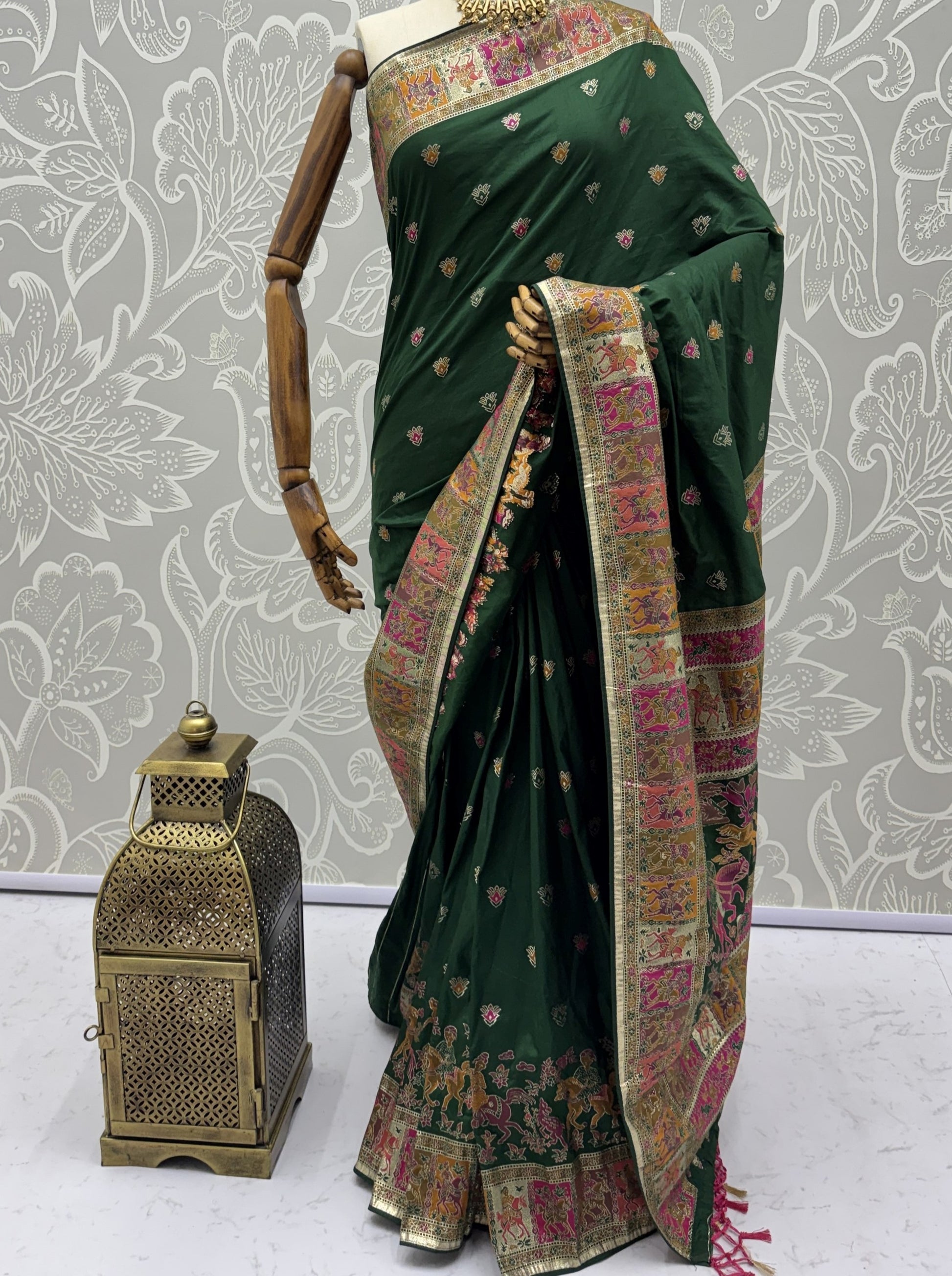 Charming Green  Zari Work Silk Traditional Wear Saree With Blouse