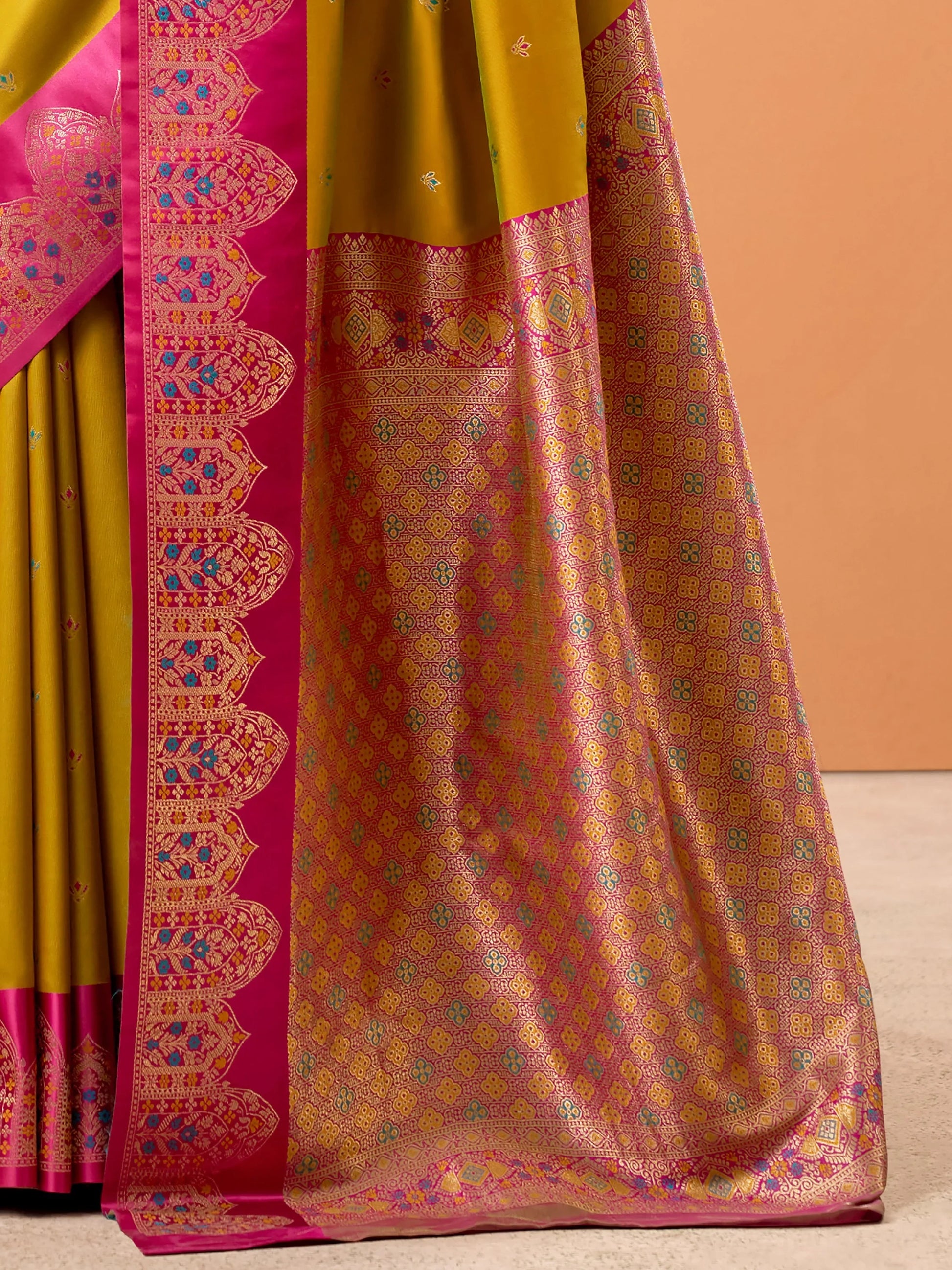Wonderful Yellow Zari Weaving Silk Wedding Wear Saree With Blouse