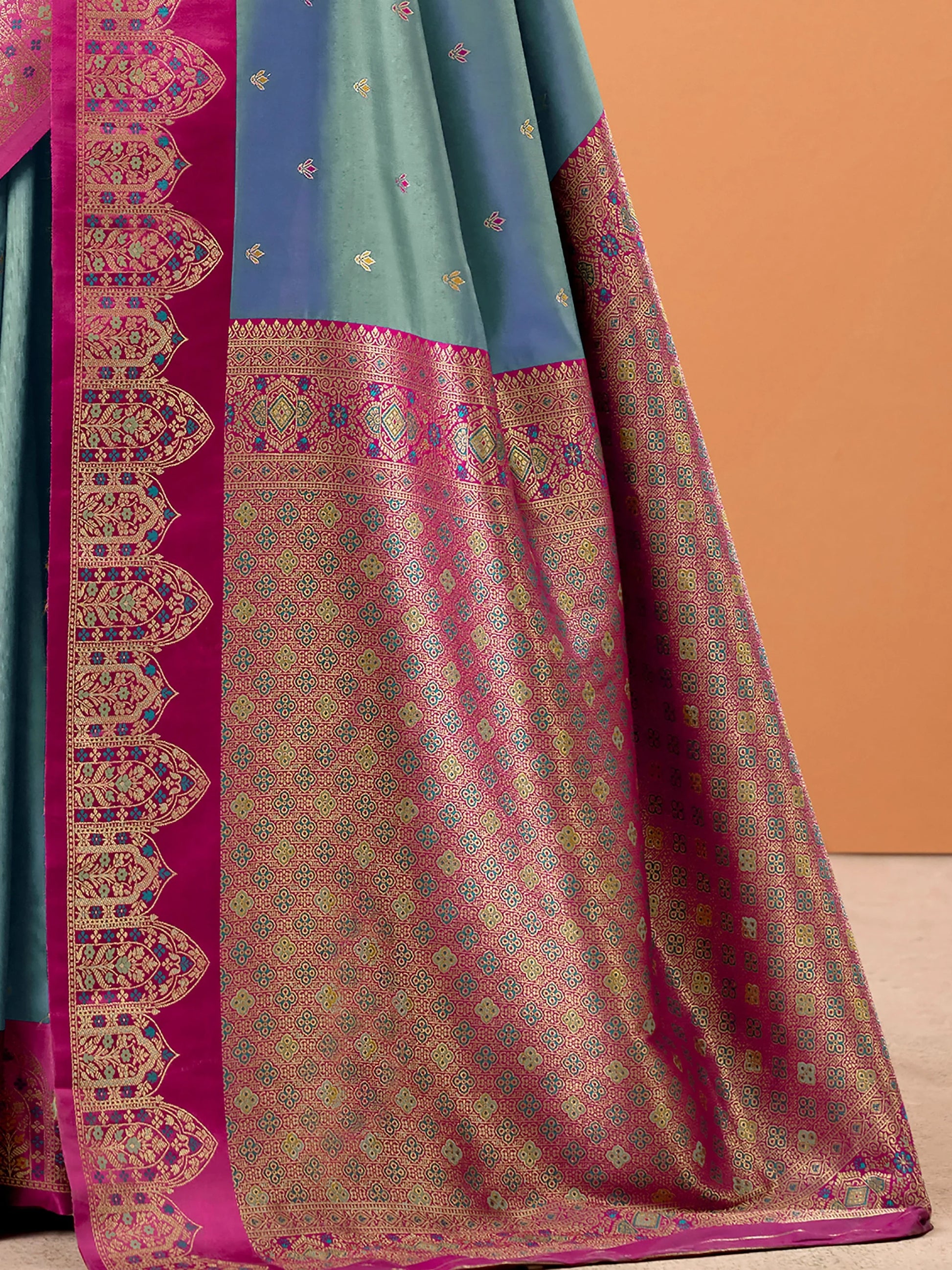 Delightful Sea Green Zari Weaving Silk Traditional Saree With Blouse