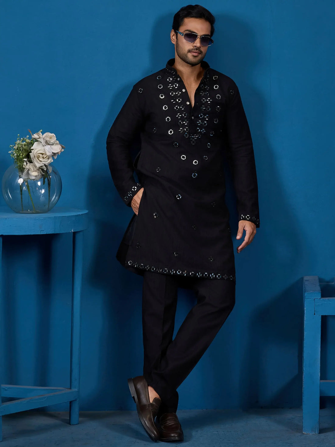 Glorious Black Mirror Embroidered Viscose Silk Traditional Men Kurta With Pant