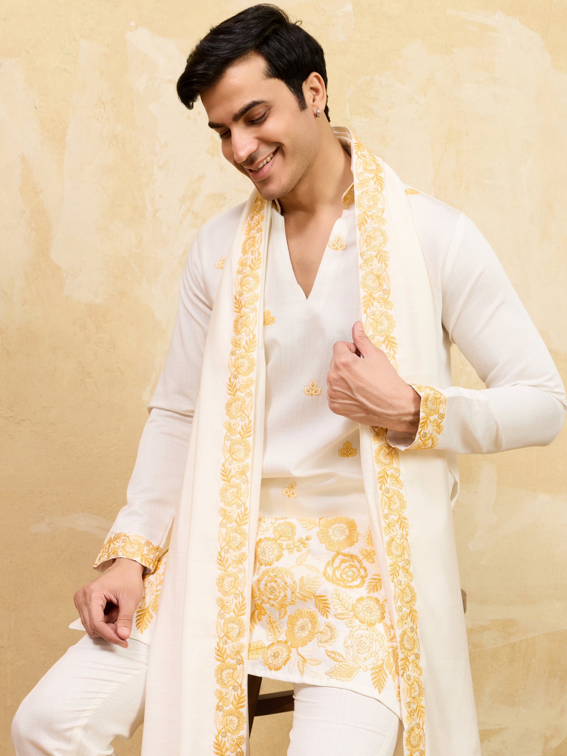 Lavishing White Floral Embroidery Viscose Silk Haldi Wear Men's Kurta With Dupatta