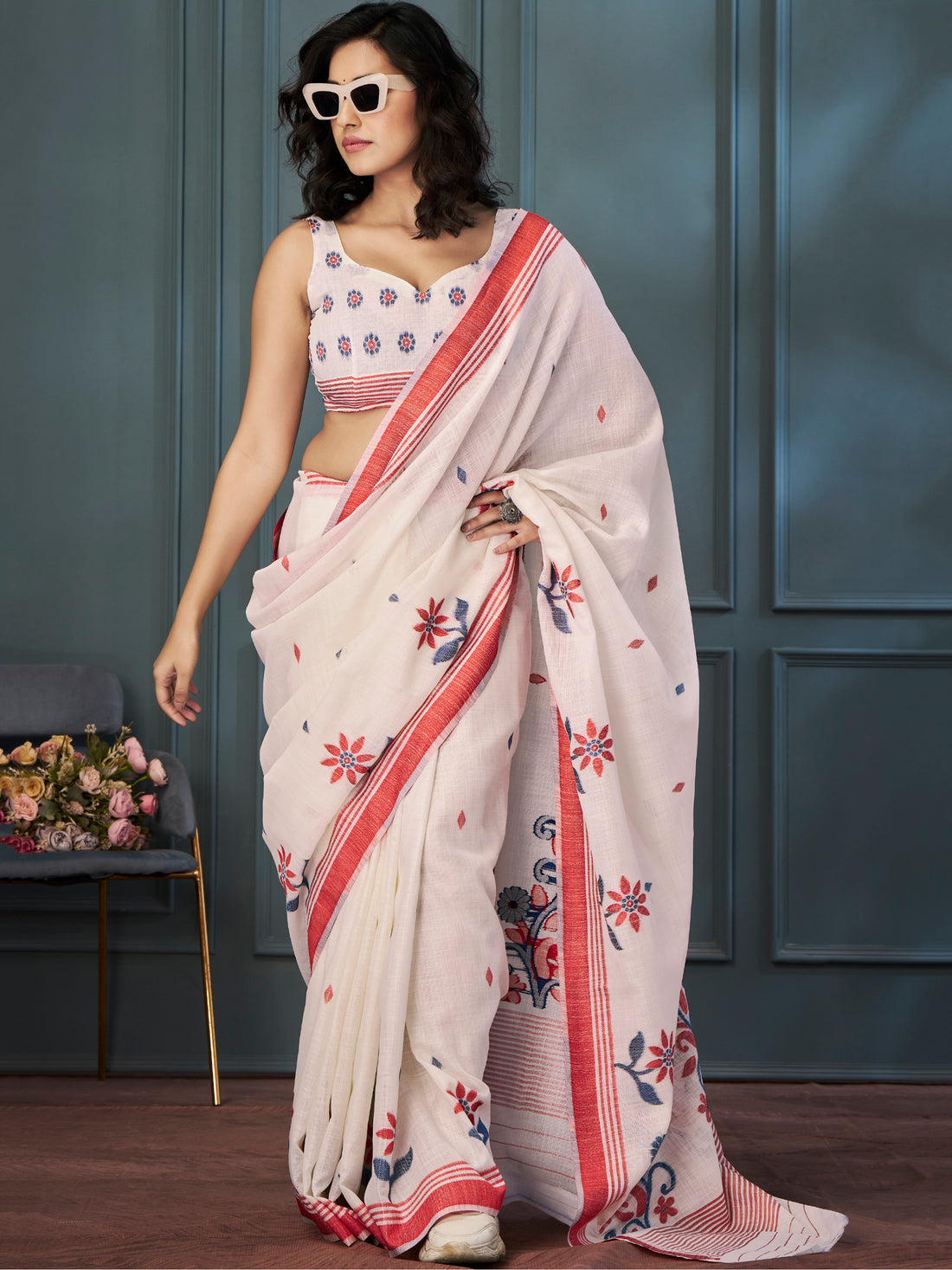 Adorable Off-White Weaving Linen Traditional Saree With Blouse