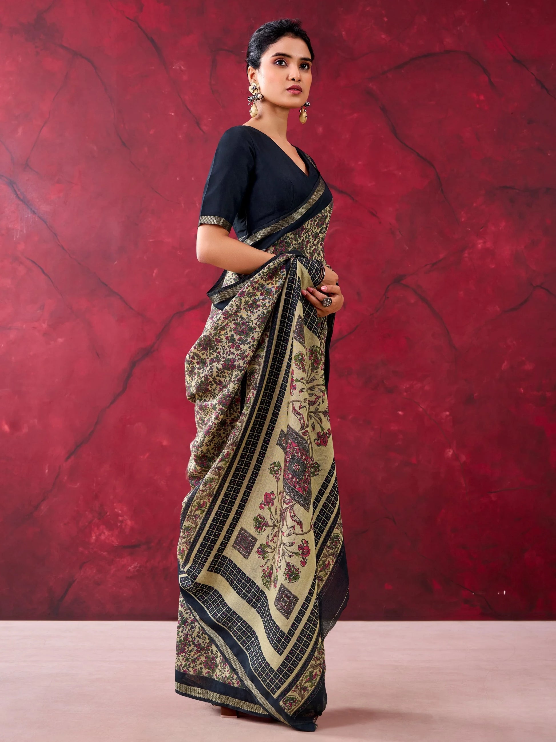 Awesome Black Printed Cotton Casual Wear Saree With Blouse