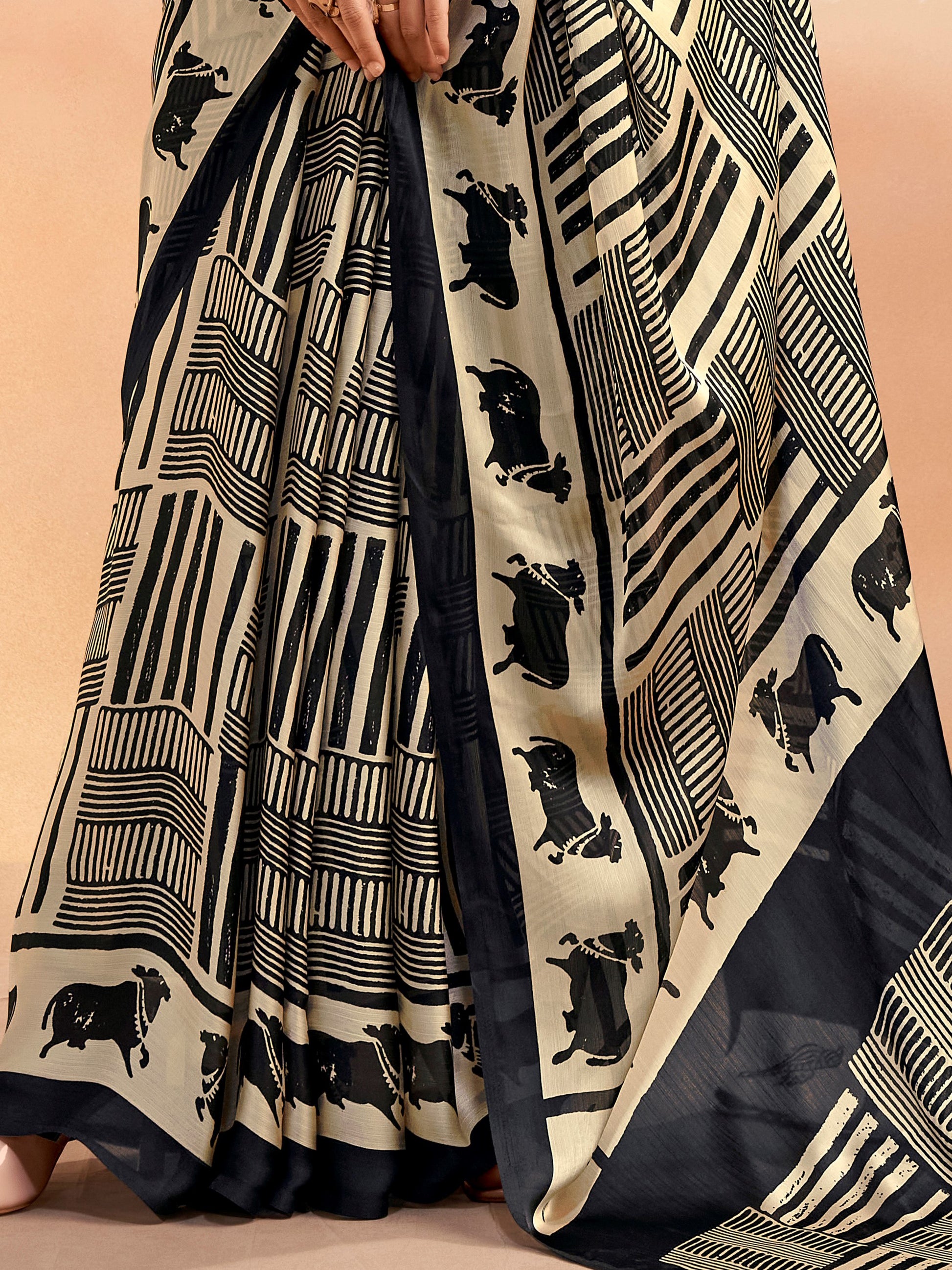 Beautiful Black Chiffon Printed Casual Wear Saree With Blouse