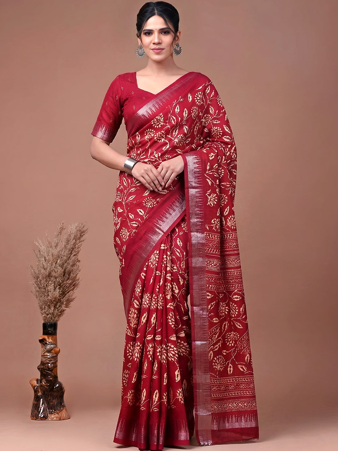 Graceful Red Floral Printed Silk Festival Wear Saree With Blouse