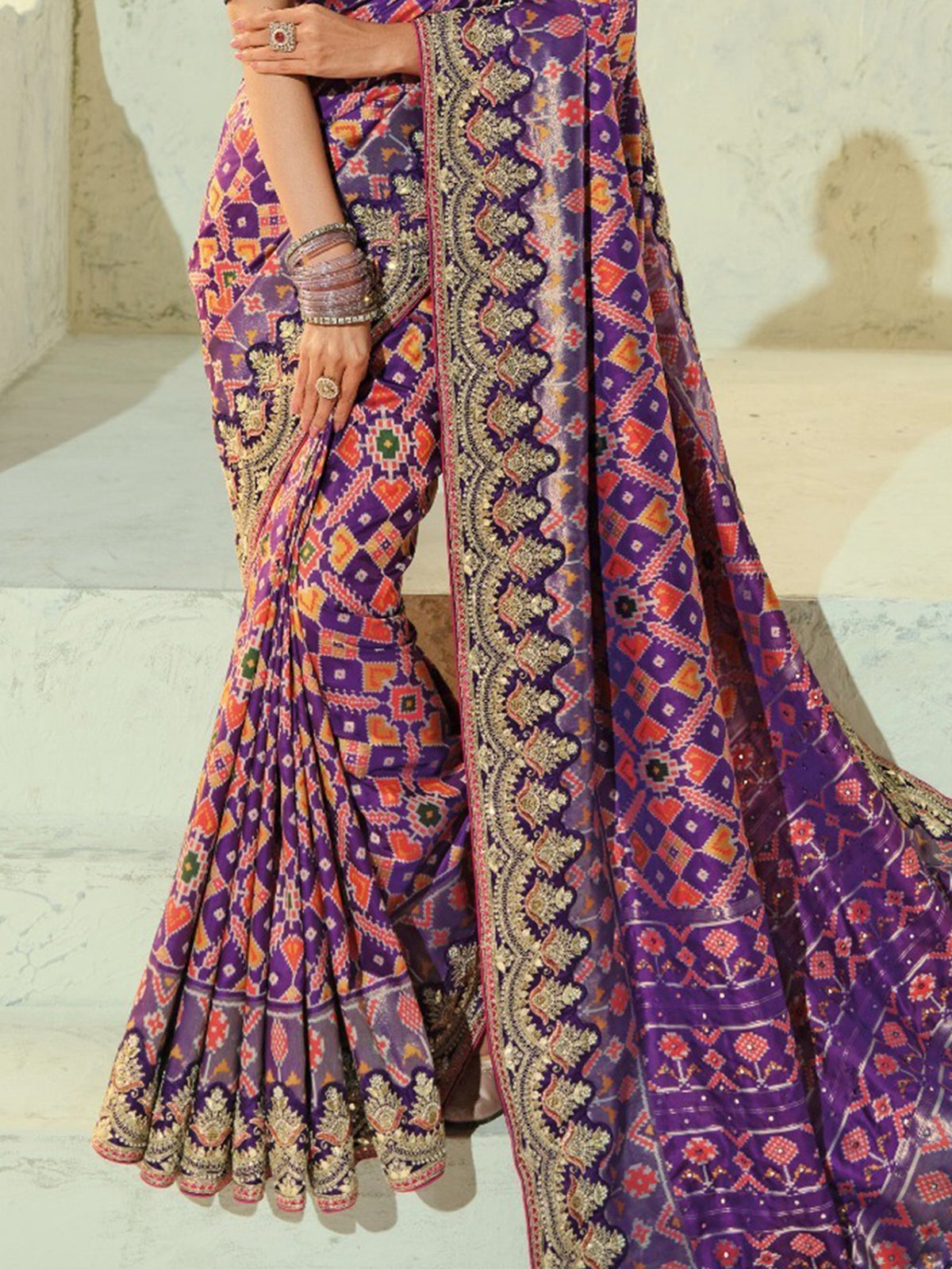 Dazzling Purple Handwork Silk Wedding Wear Patan Patola Style Saree
