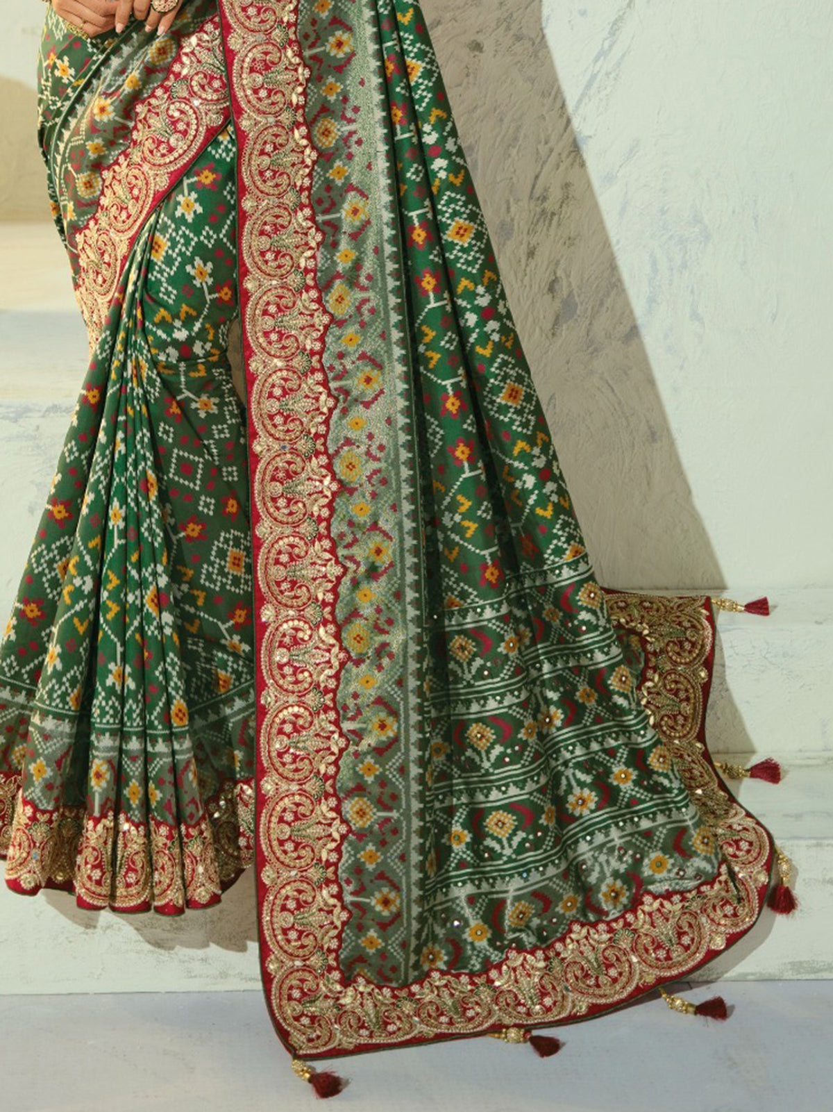 Elegant Green Handwork Silk Wedding Wear Patan Patola Style Saree