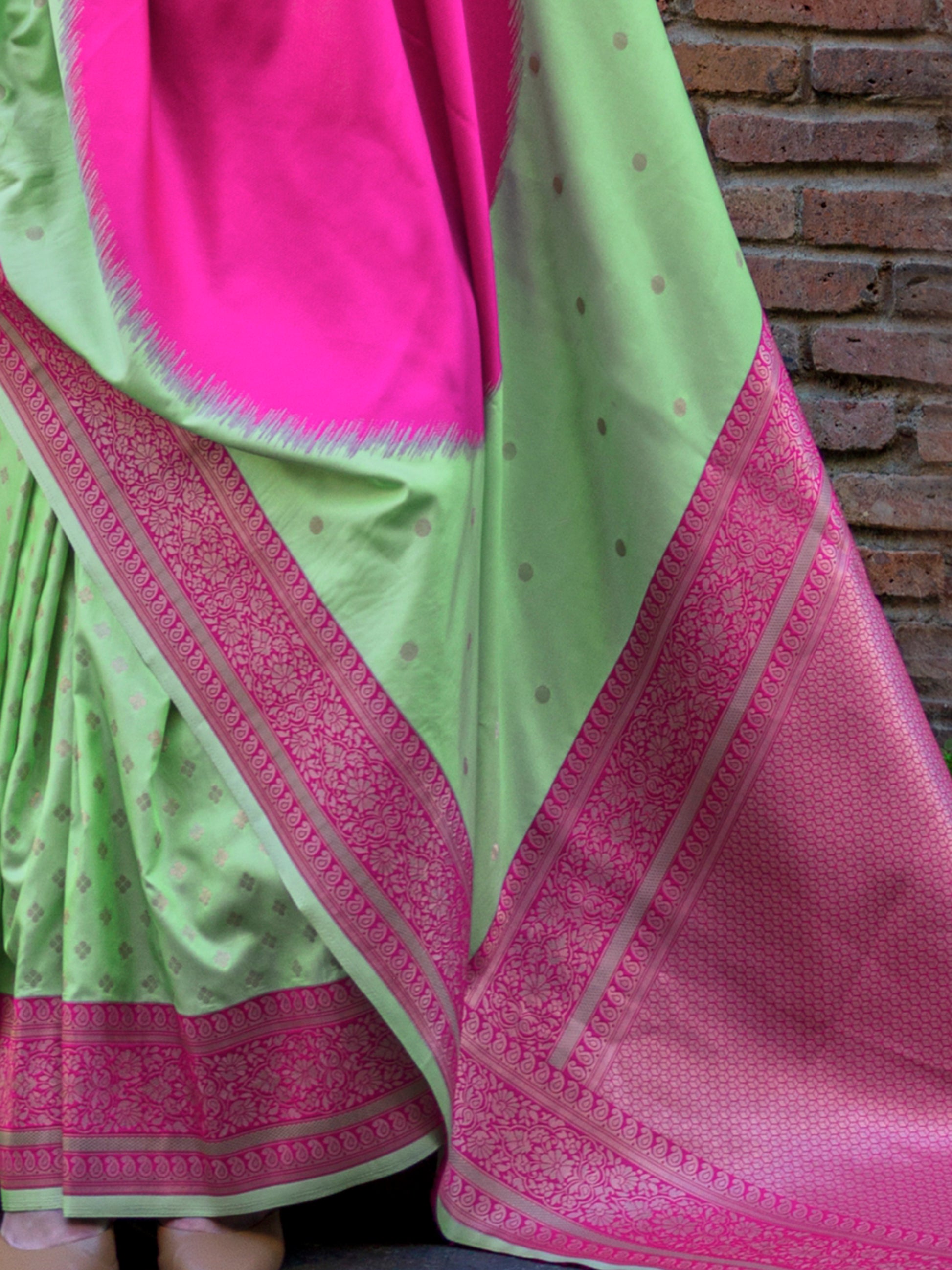 Beautiful Light Green Zari Weaving Silk Traditional Saree With Blouse