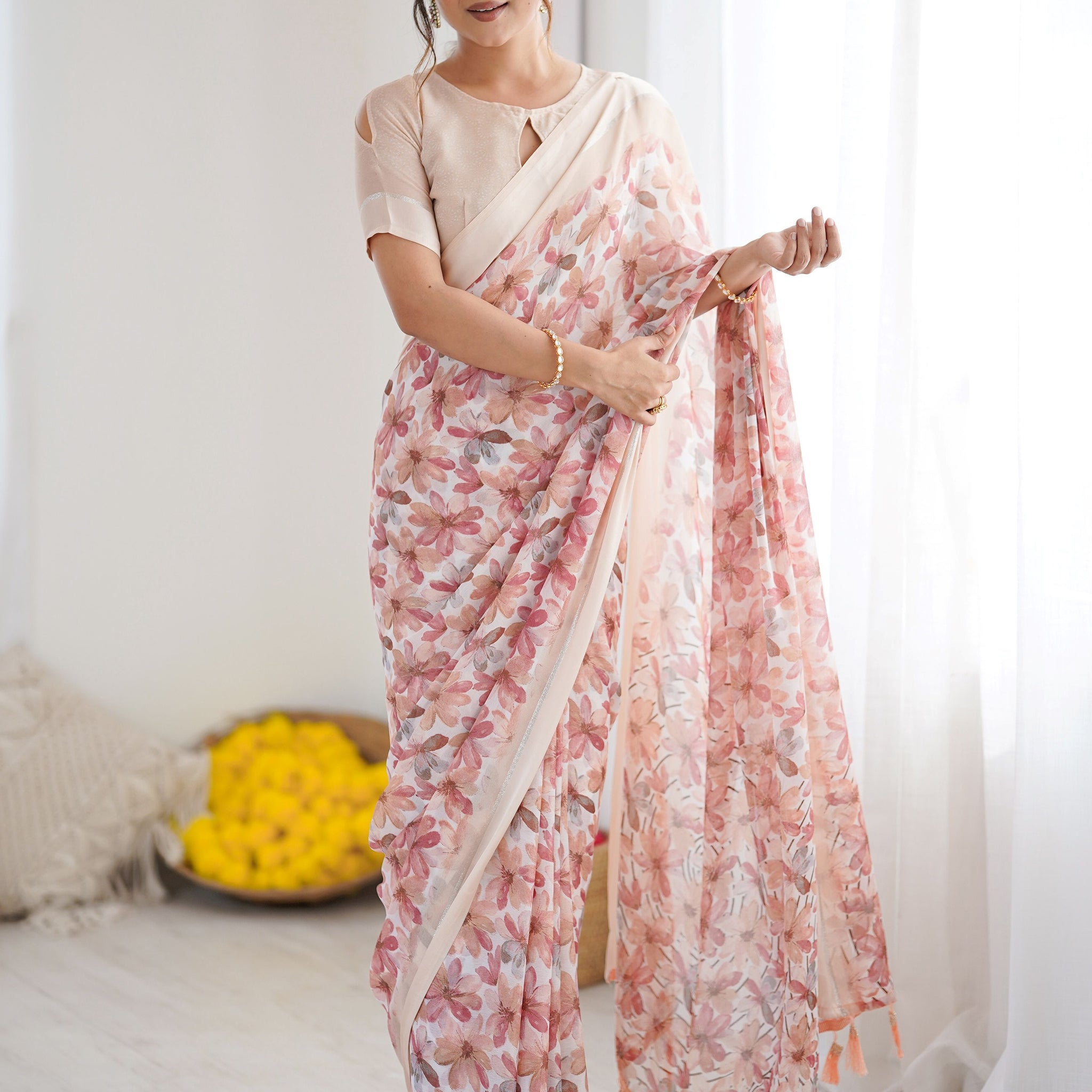 Tremendous Peach Satin Border Georgette Designer Saree With Blouse