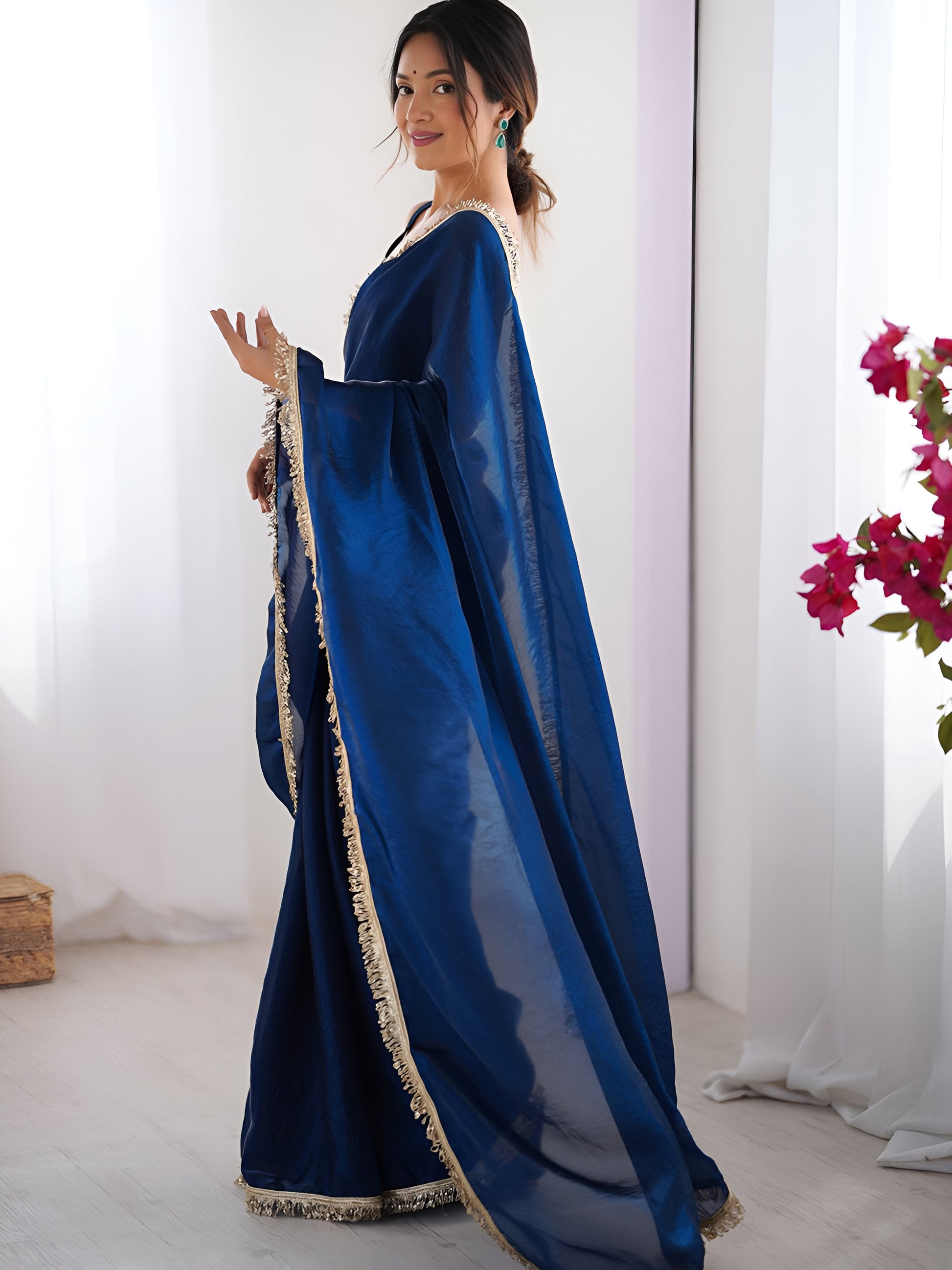 Mesmerizing Blue Lace Border Silk Marriage Wear Saree With Blouse