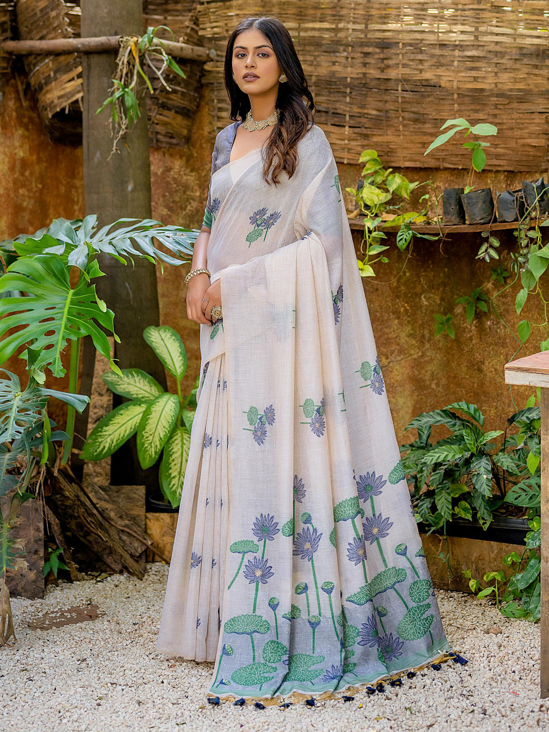 Gorgeous Off-White Floral Weaving Printed Cotton Saree With Blouse