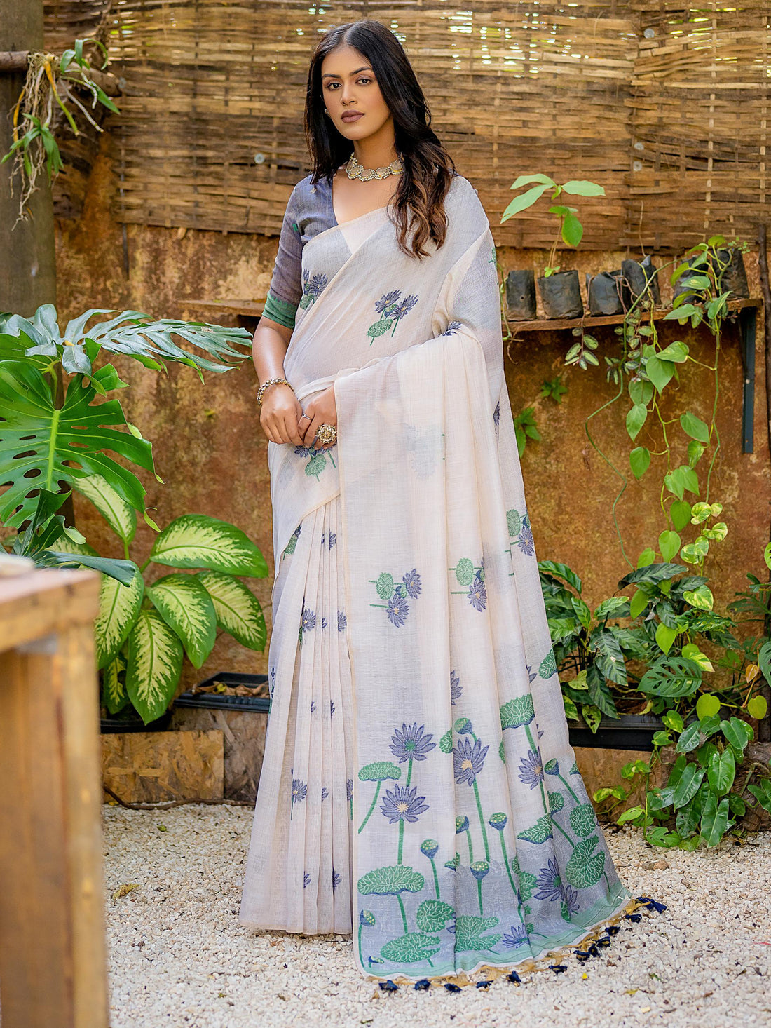 Gorgeous Off-White Floral Weaving Printed Cotton Saree With Blouse
