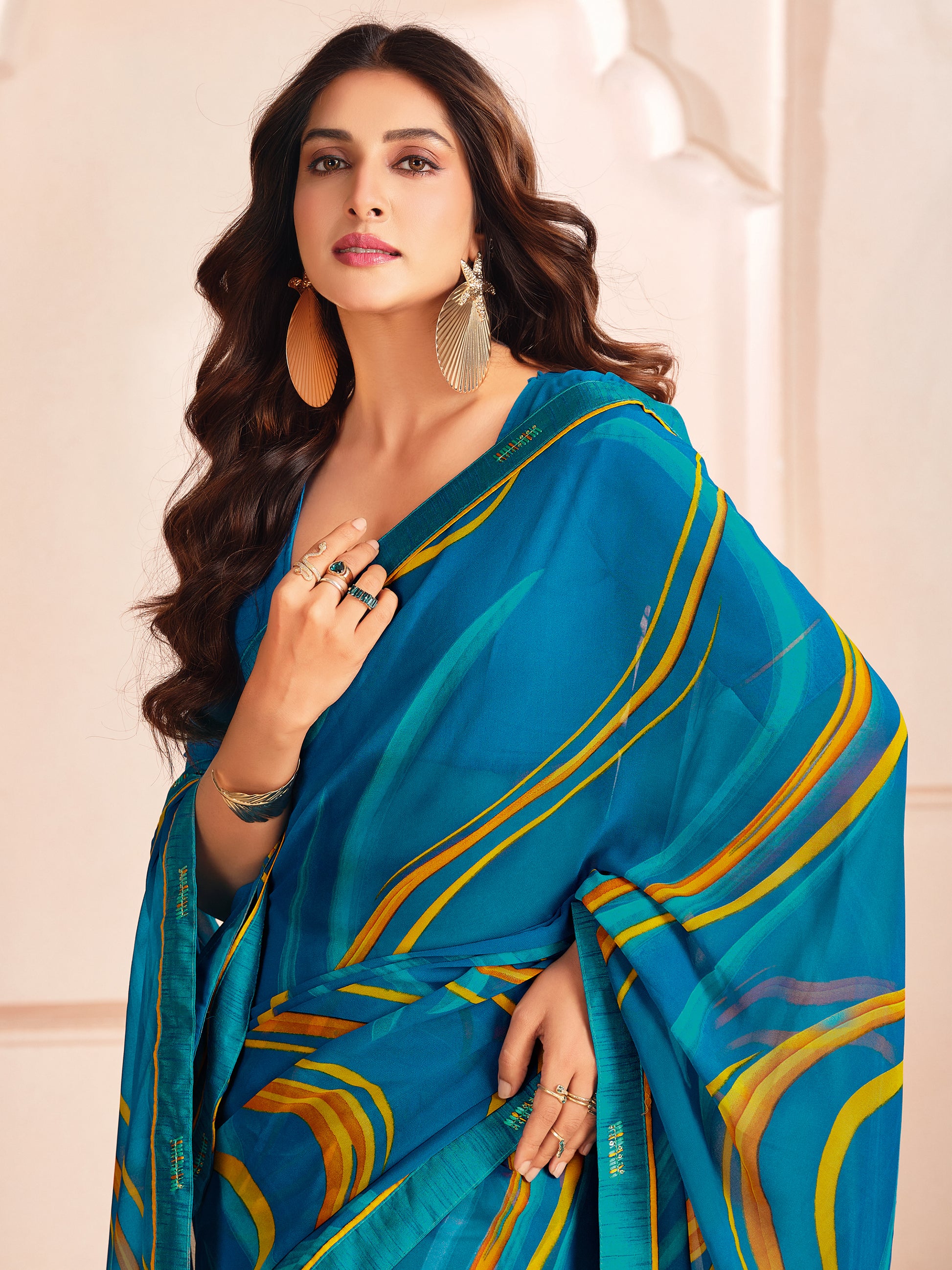 Glamorous Blue Digital Printed Georgette Casual Wear Saree With Blouse